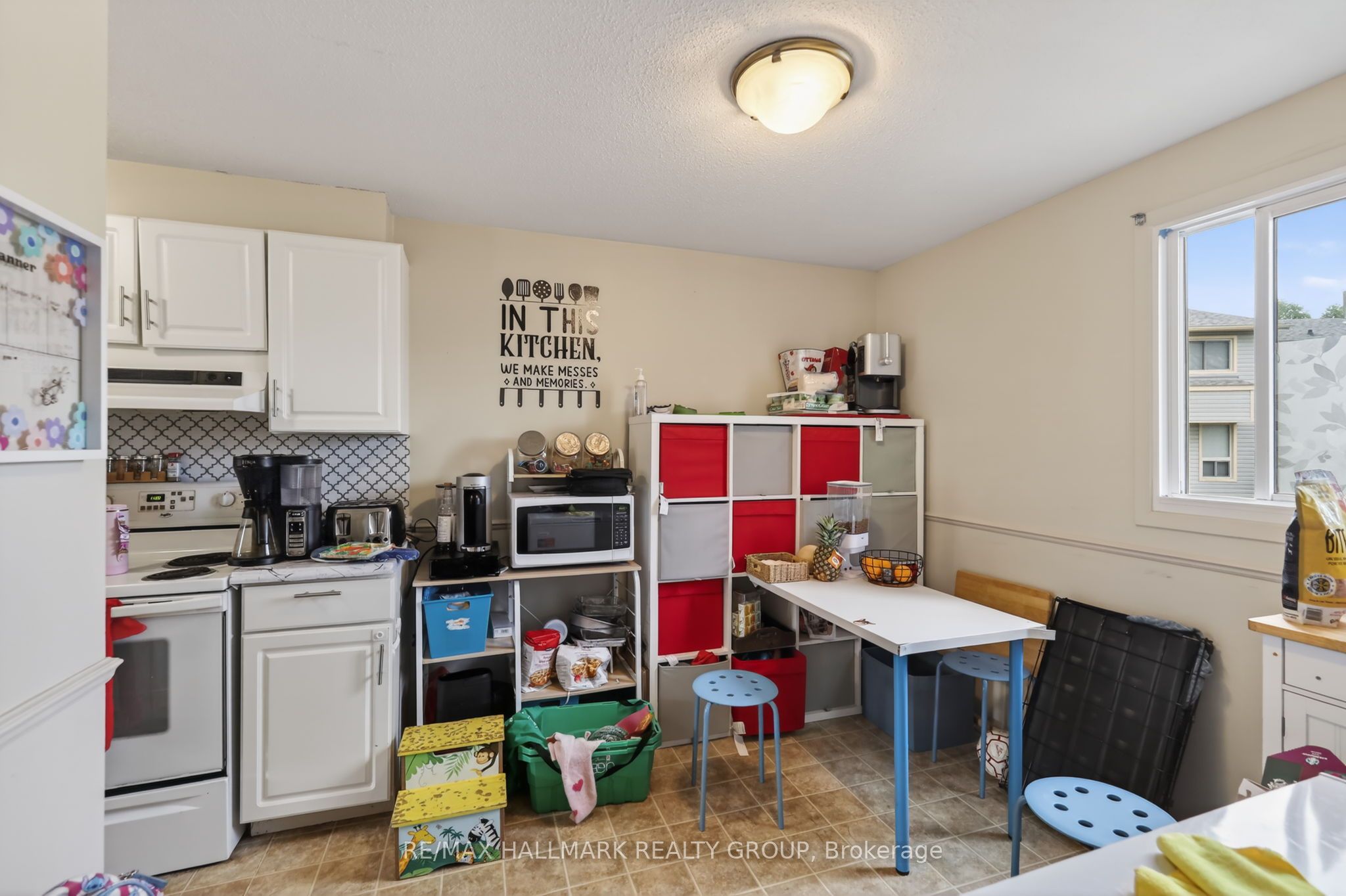52 Thistledown Court Property Photo 19
