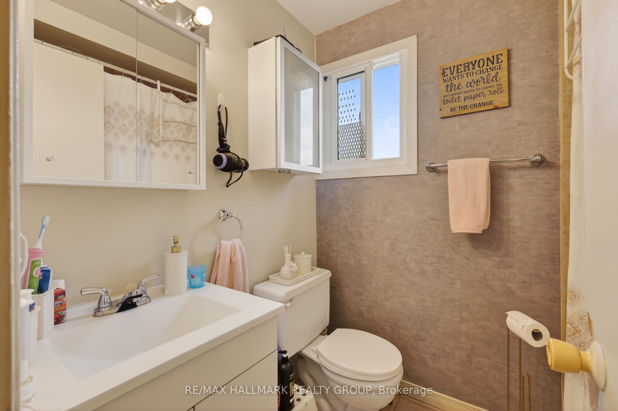 52 Thistledown Court Property Photo 22