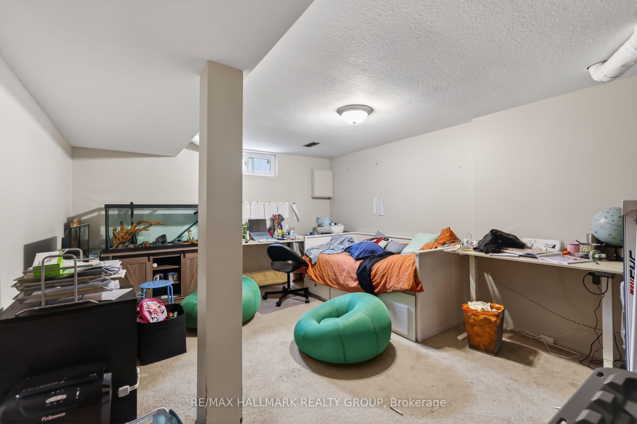 52 Thistledown Court Property Photo 27