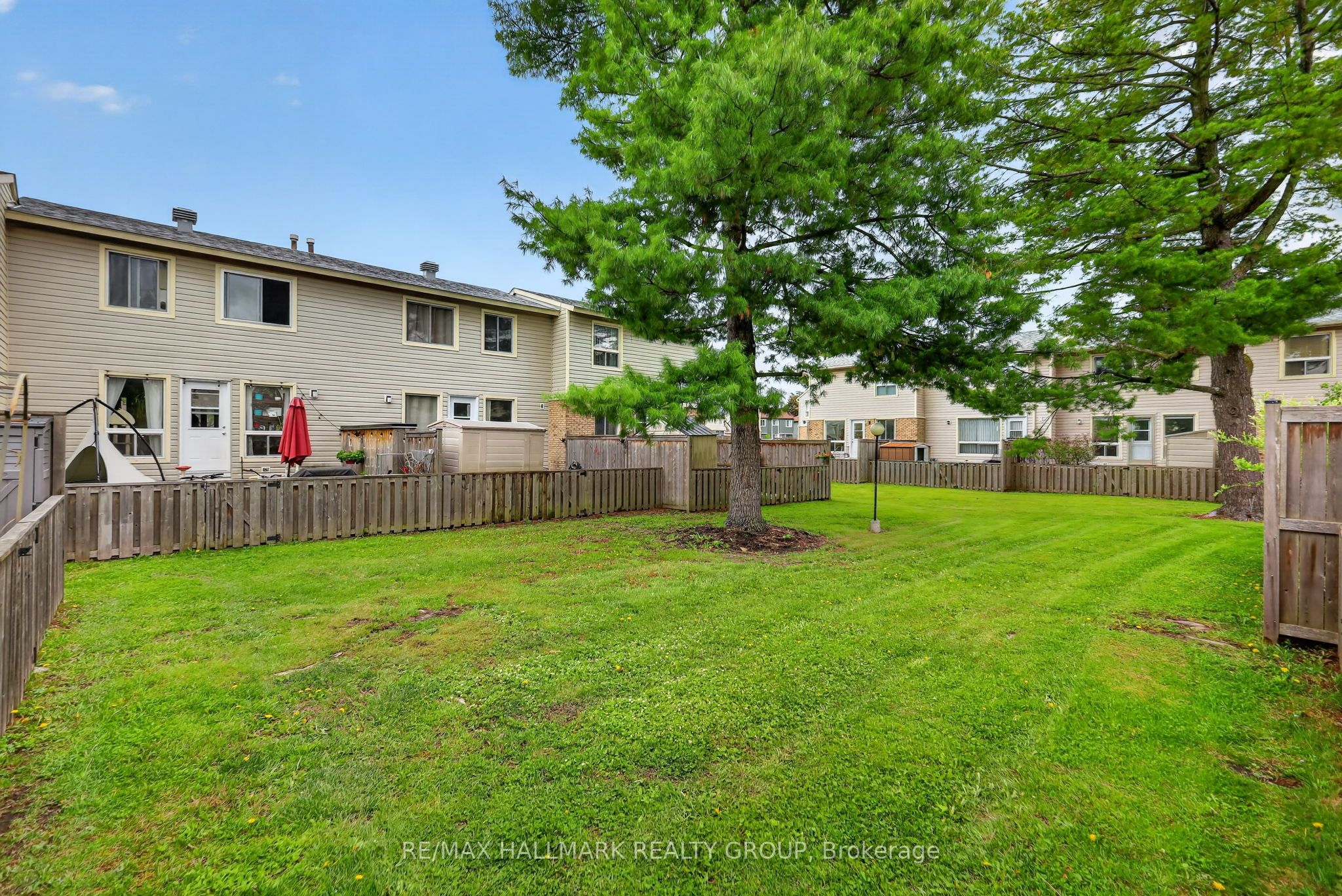 52 Thistledown Court Property Photo 34