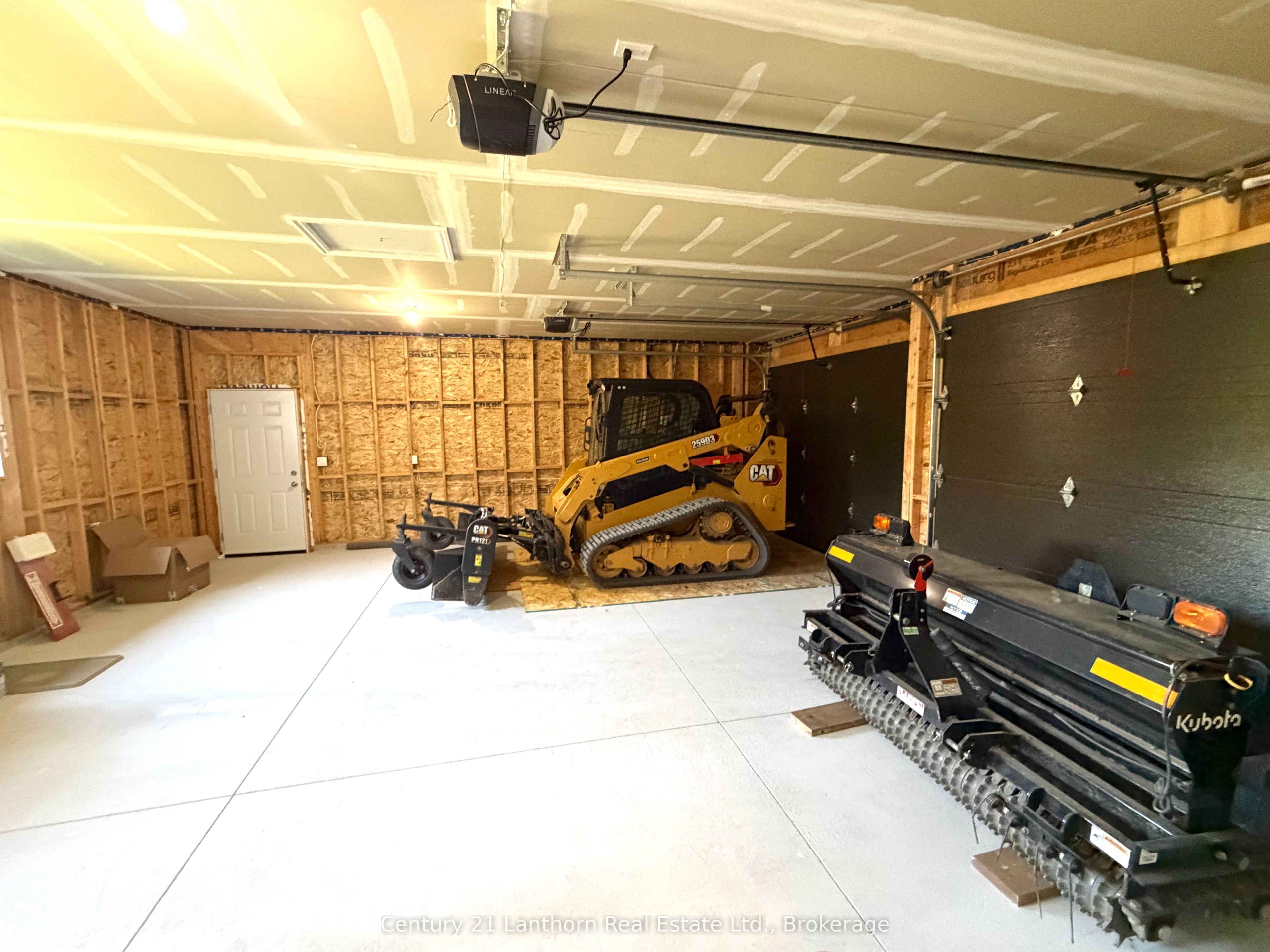 811 Black Road Property Photo 12