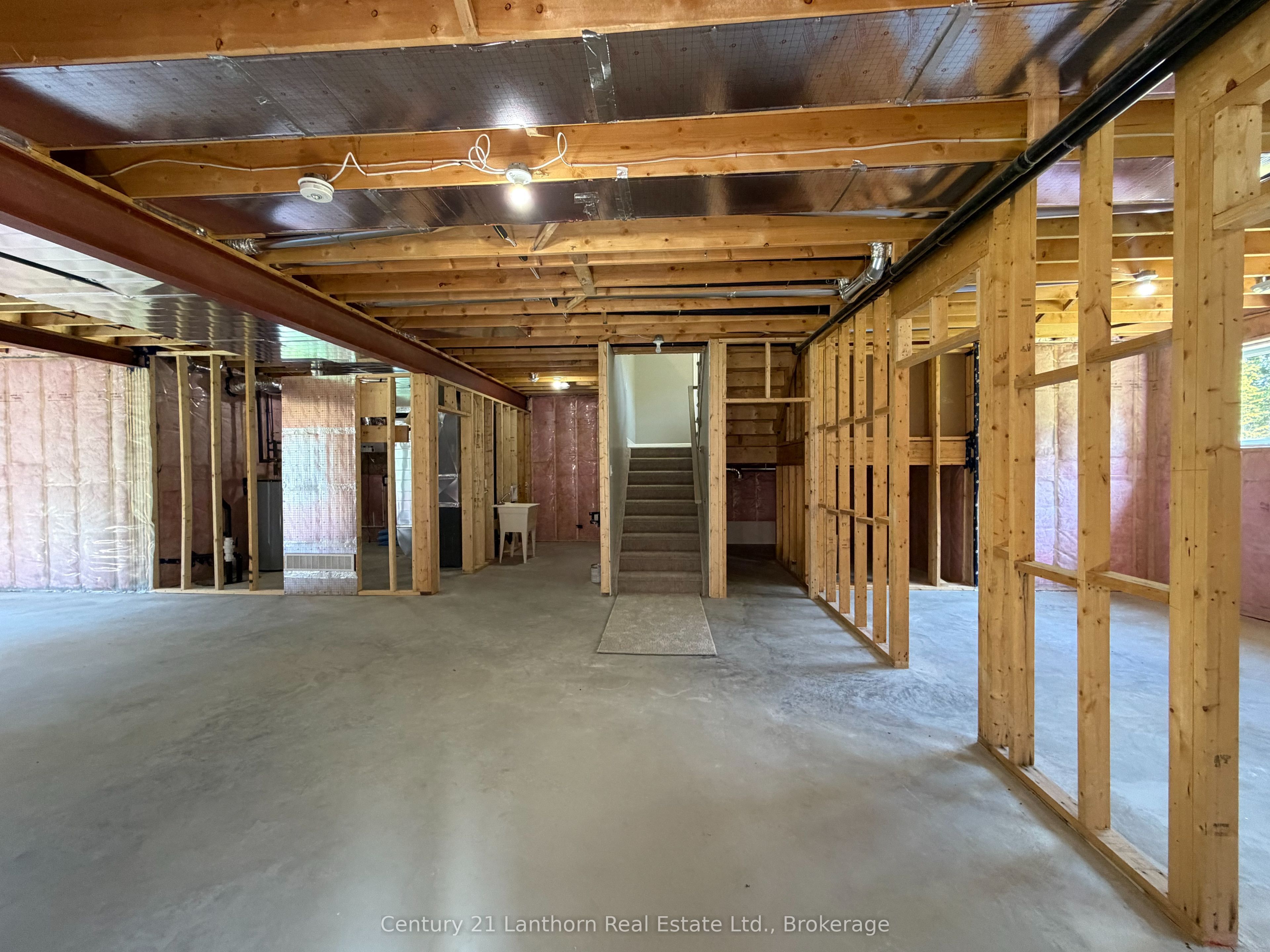 811 Black Road Property Photo 13