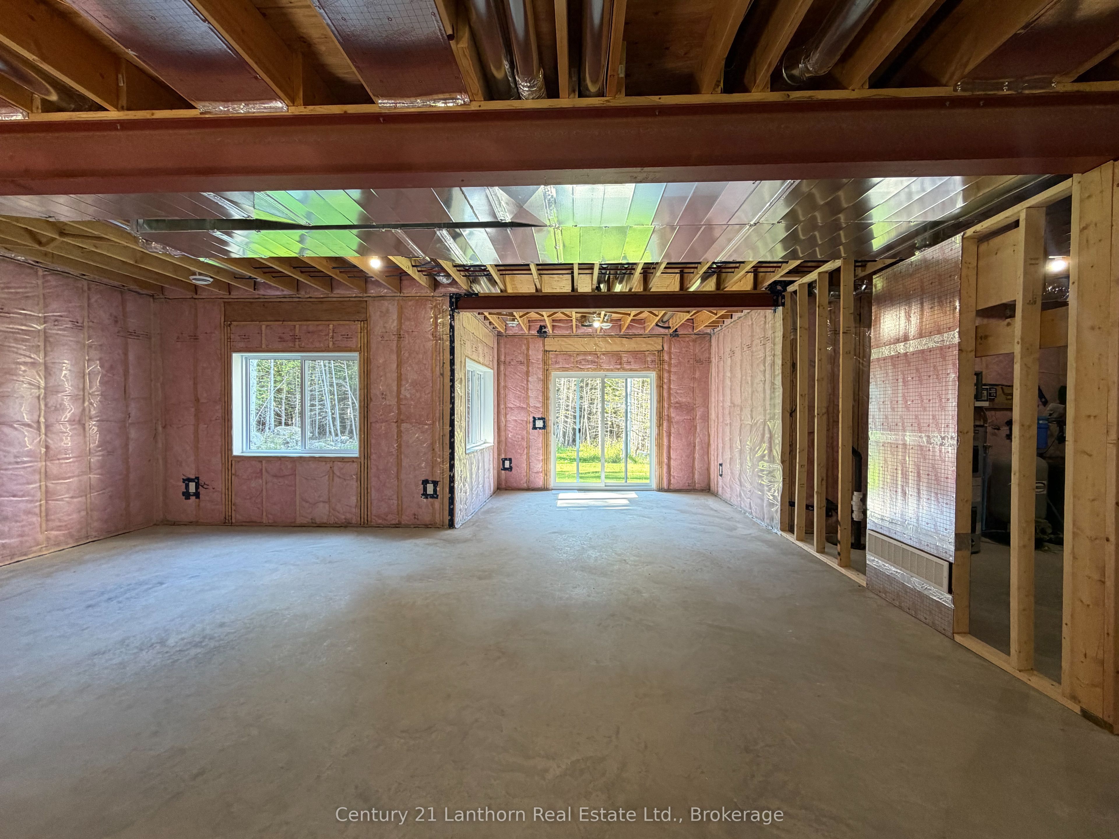 811 Black Road Property Photo 14