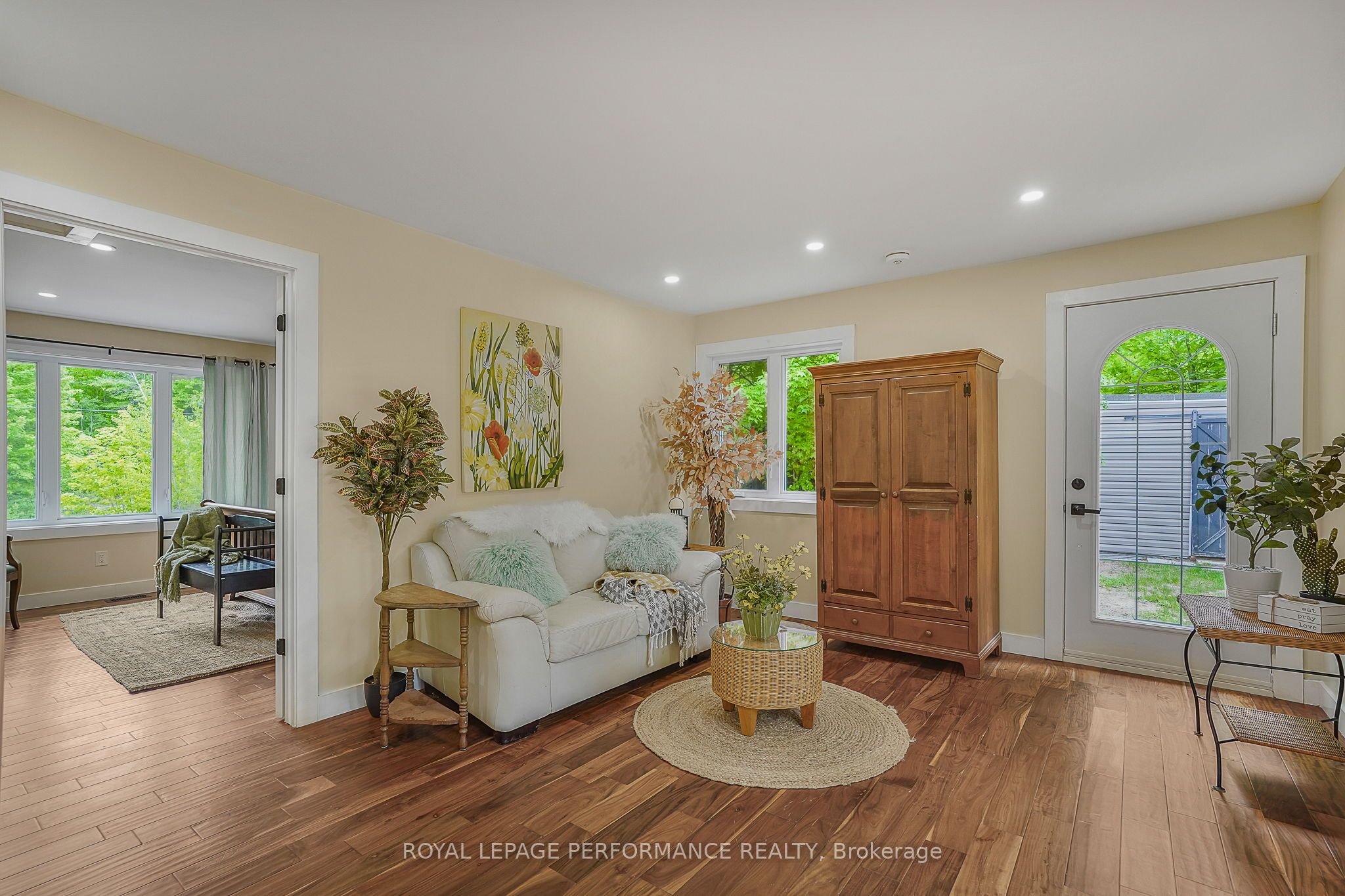 1420 Lacroix Road Property Photo 14