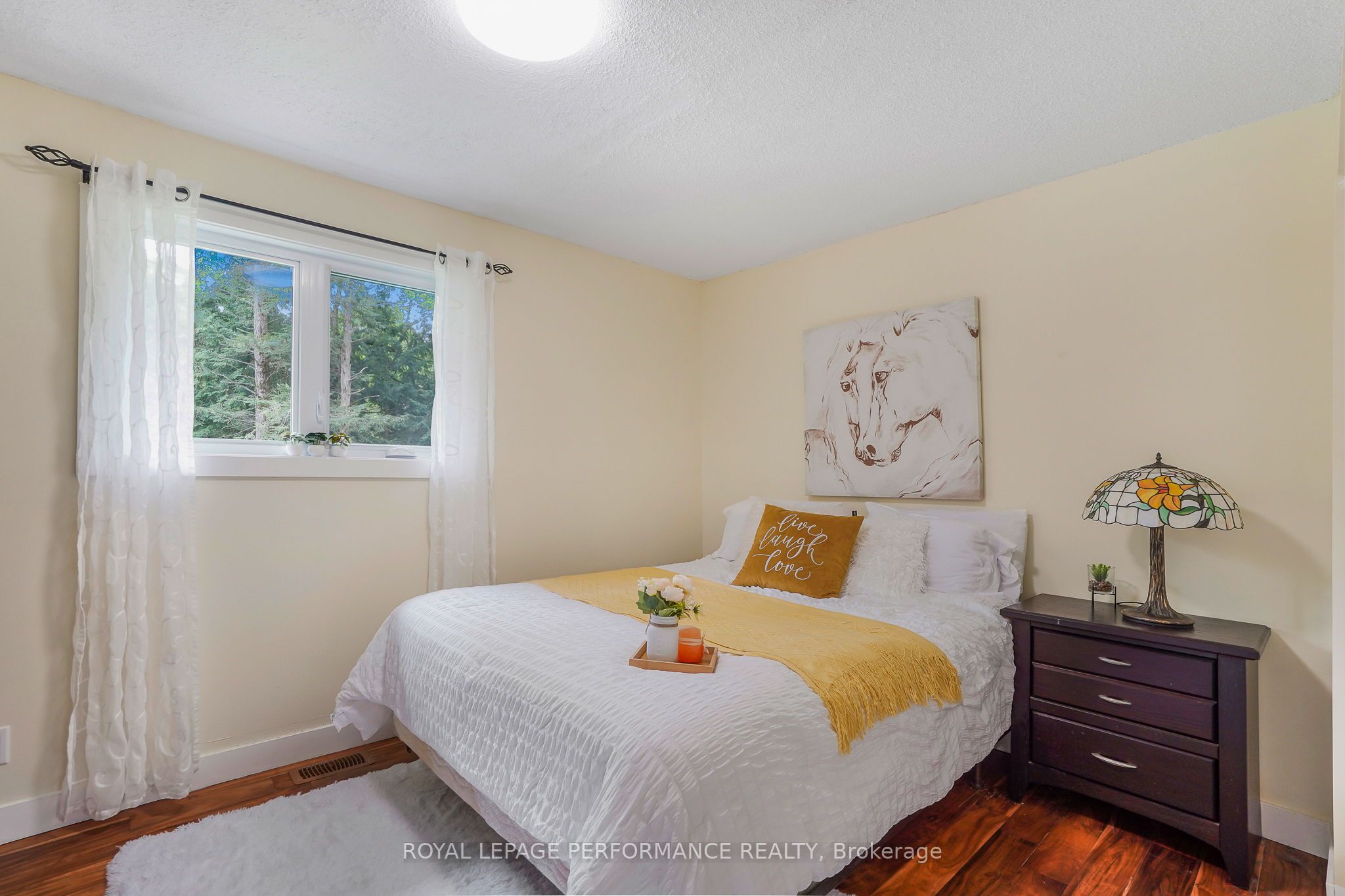 1420 Lacroix Road Property Photo 21