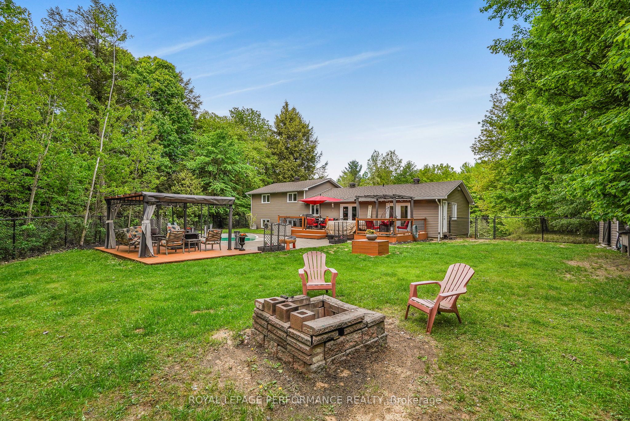 1420 Lacroix Road Property Photo 31