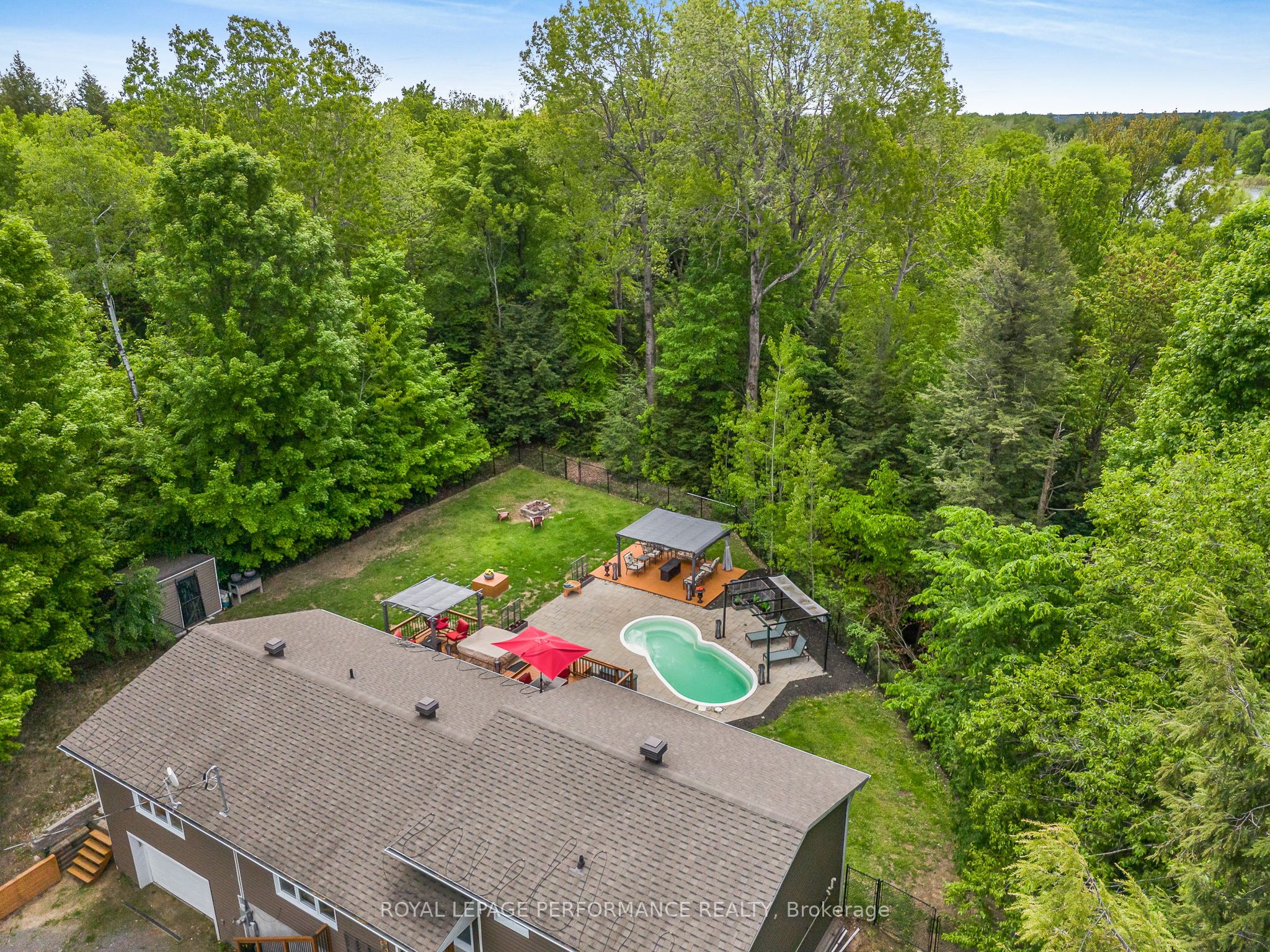 1420 Lacroix Road Property Photo 37