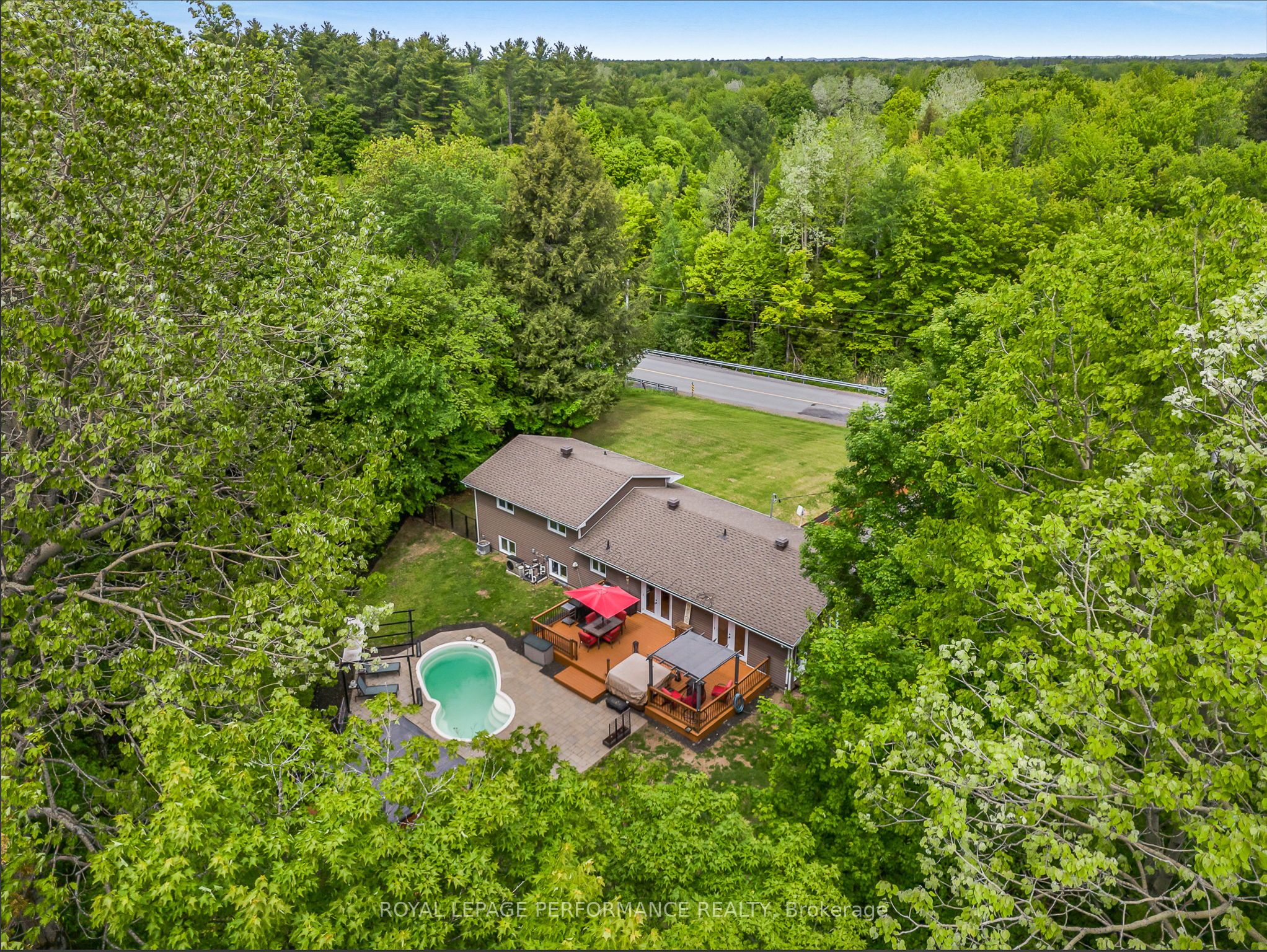 1420 Lacroix Road Property Photo 39