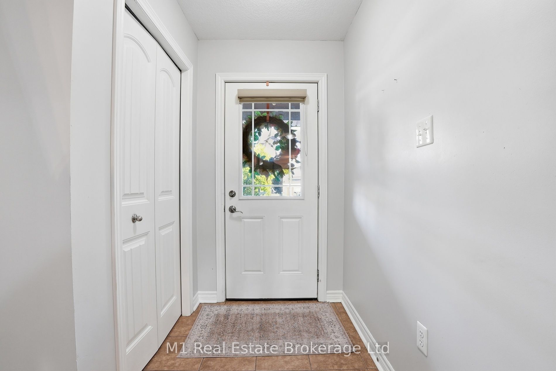 22 Lambeth Way Property Photo 7