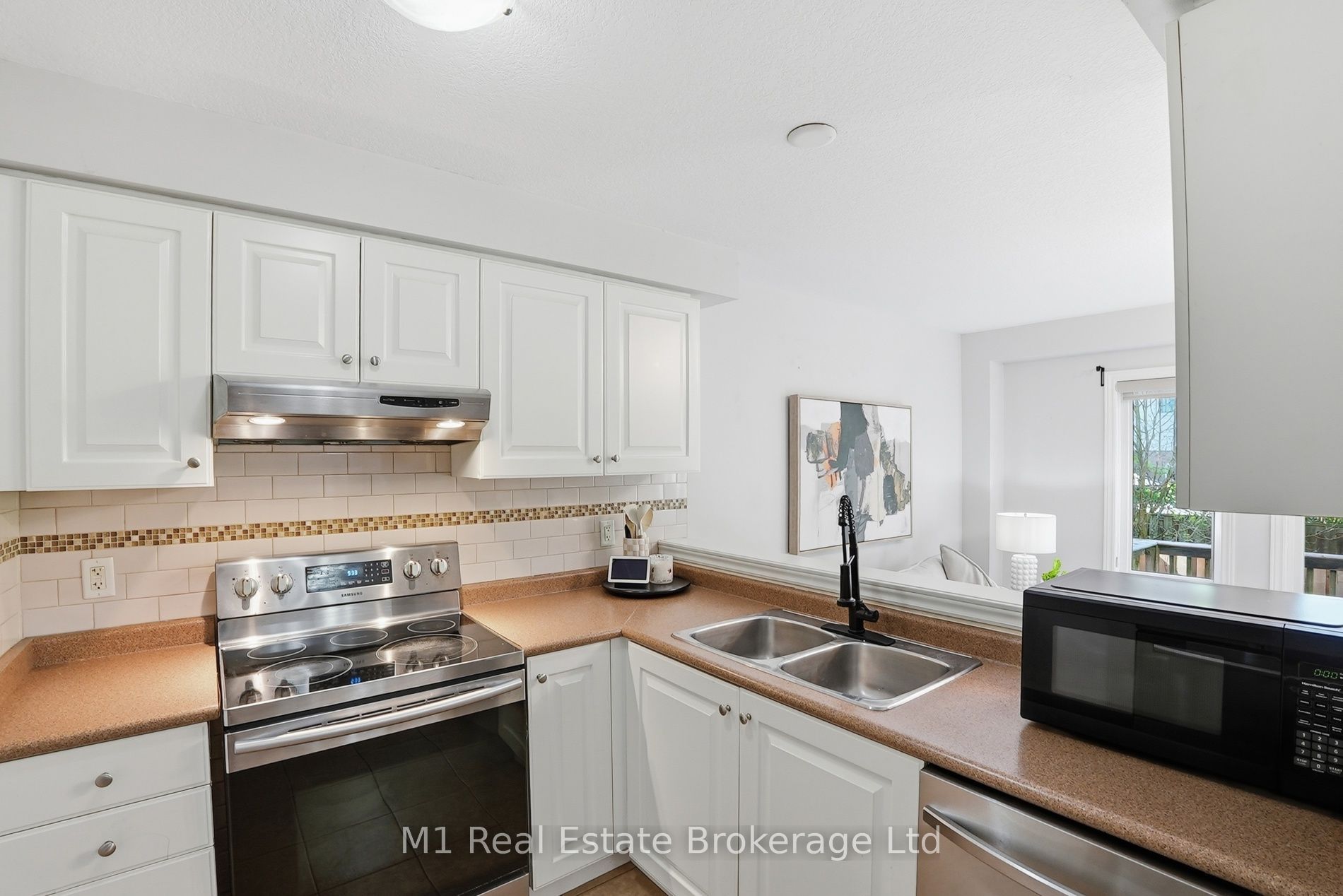 22 Lambeth Way Property Photo 13
