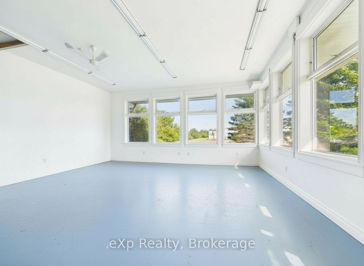 1223 Mackenzie Road Property Photo 8