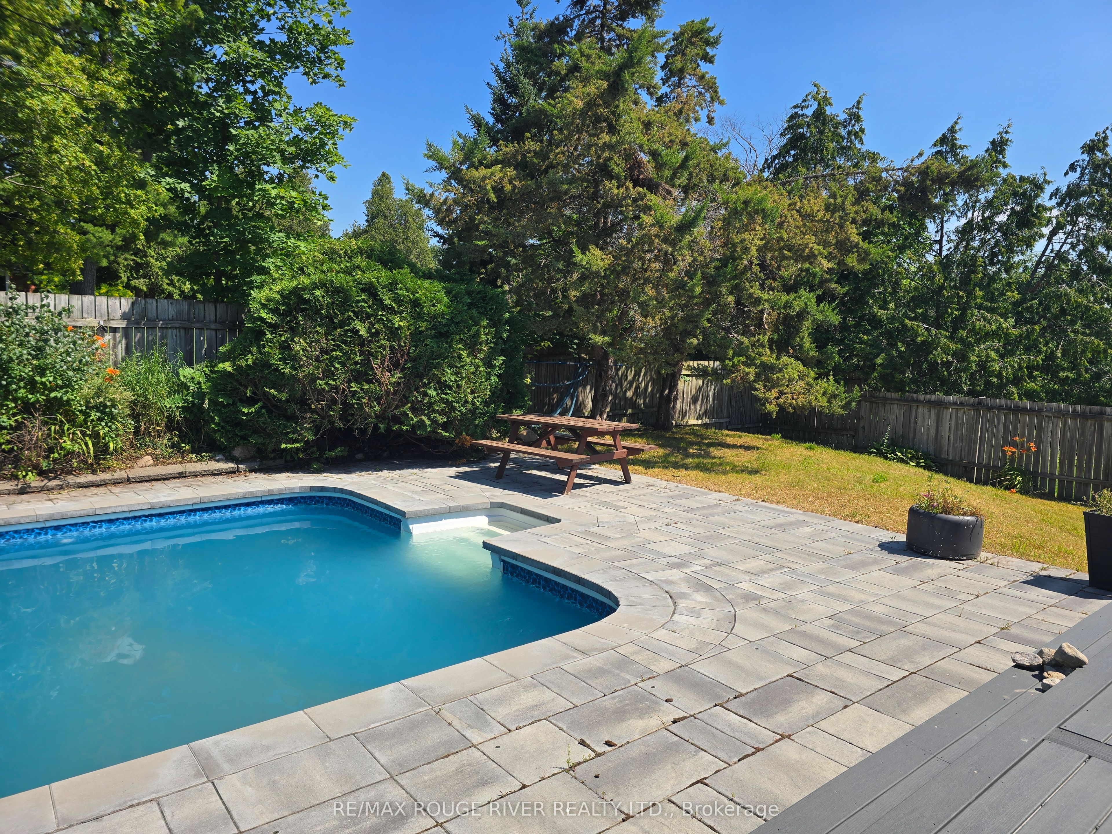 264 Clonakilty Line Property Photo 5