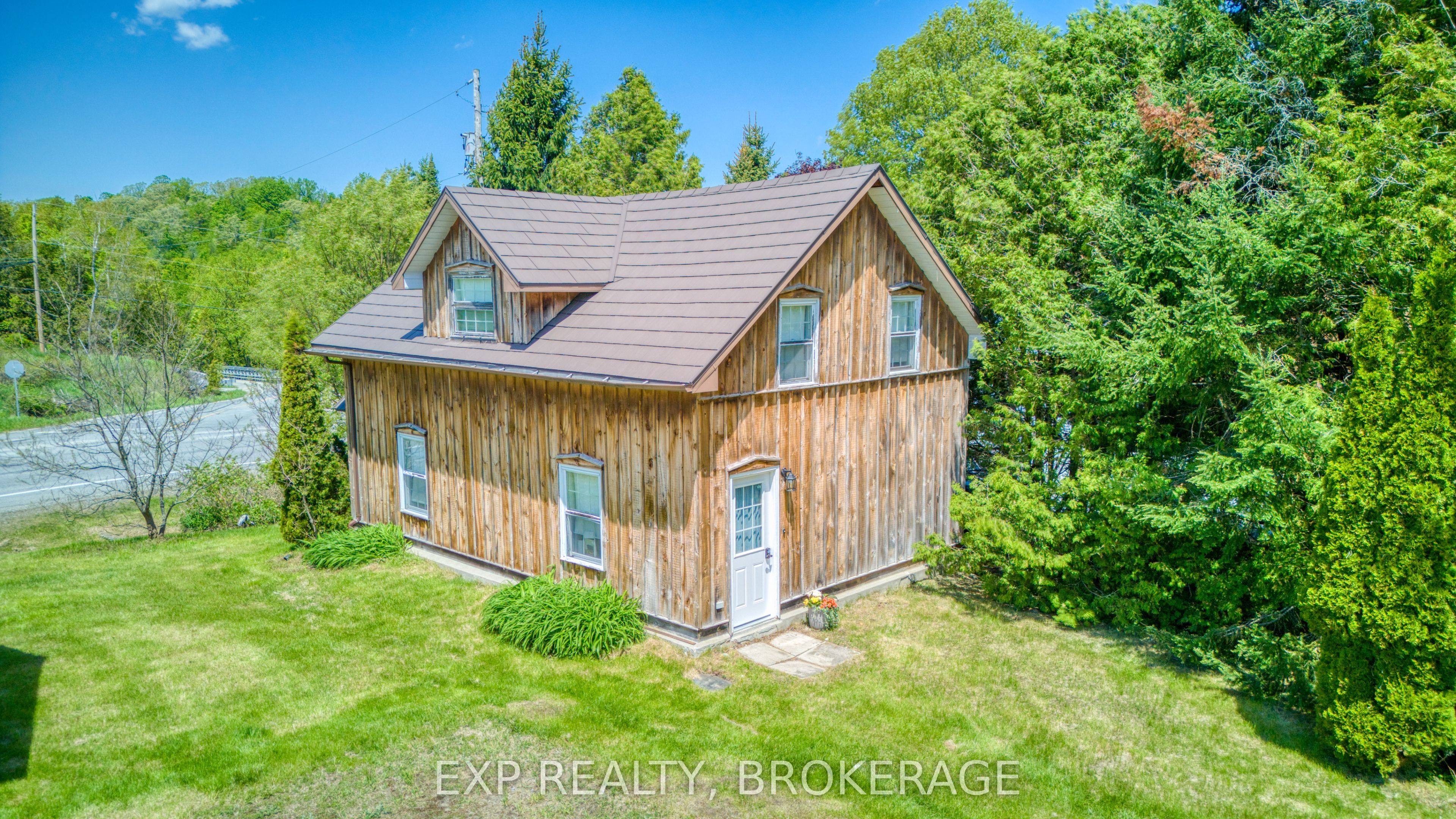 2740 Bolingbroke Road Property Photo 1