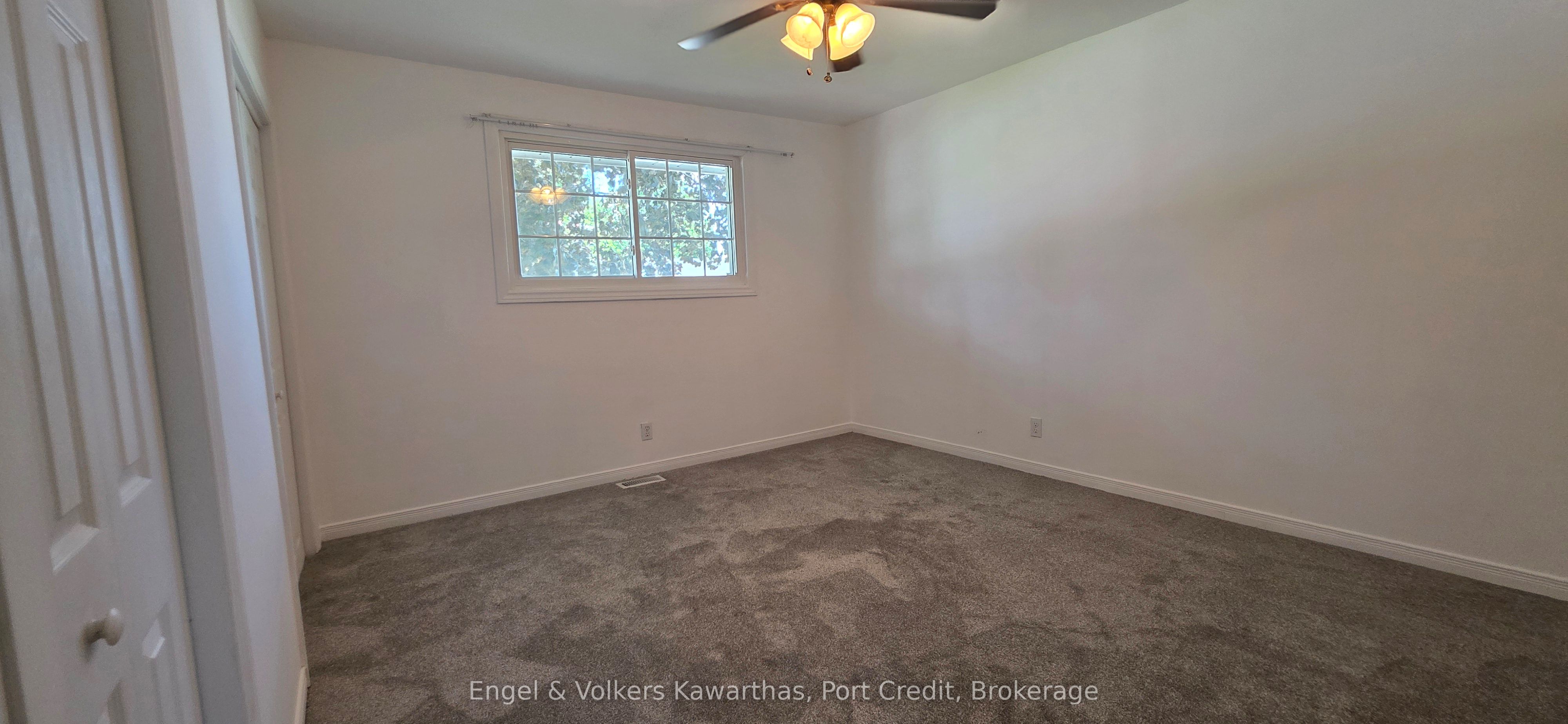 75 North Park Gardens Property Photo 8