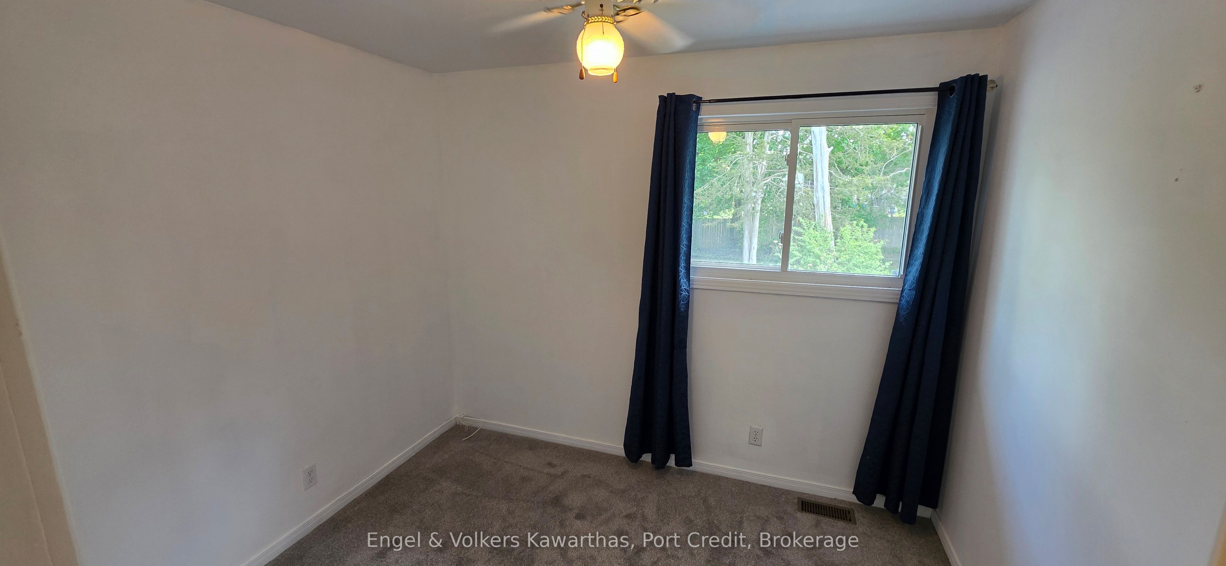 75 North Park Gardens Property Photo 13