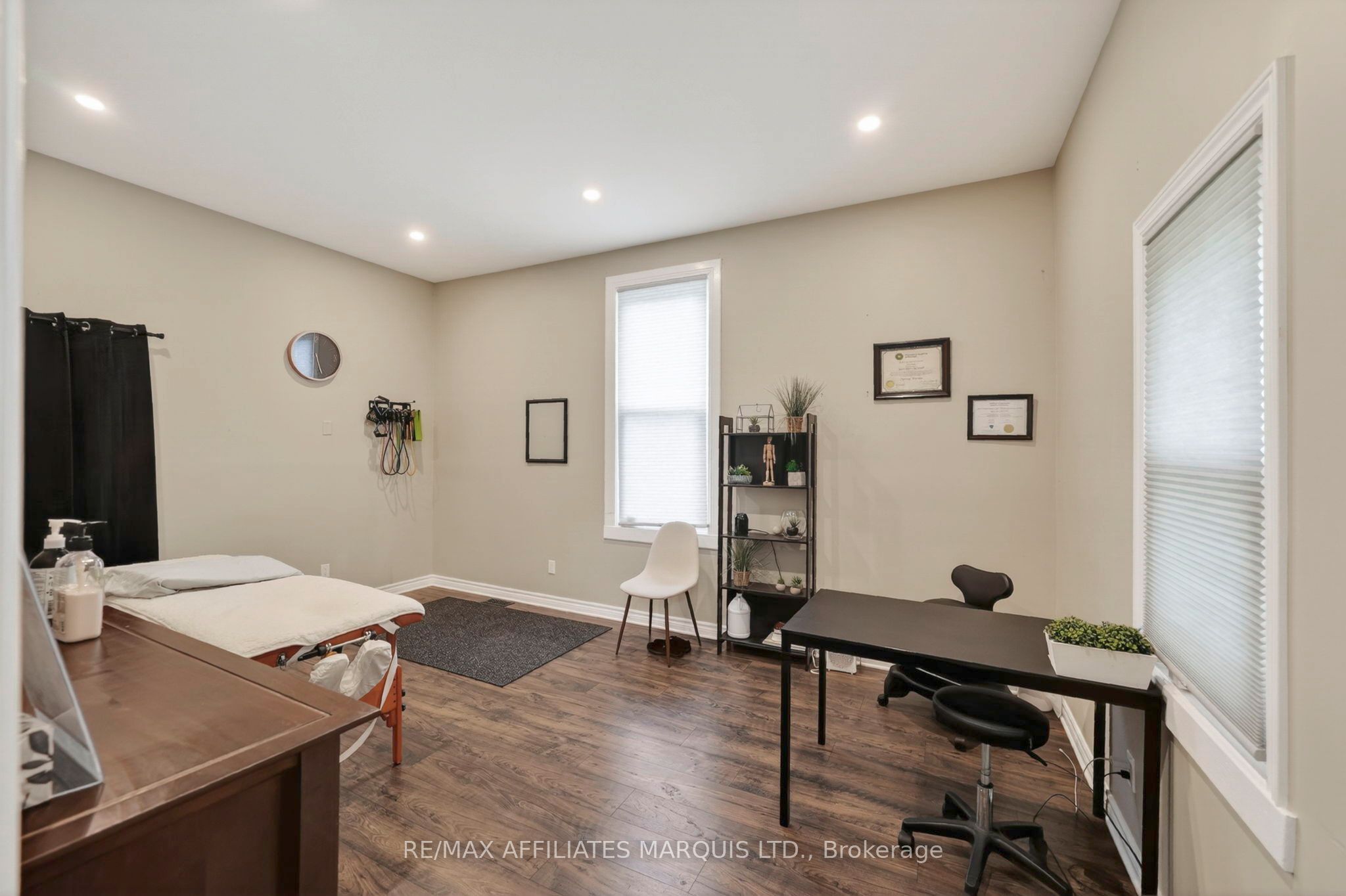 105 5th Street E Property Photo 17