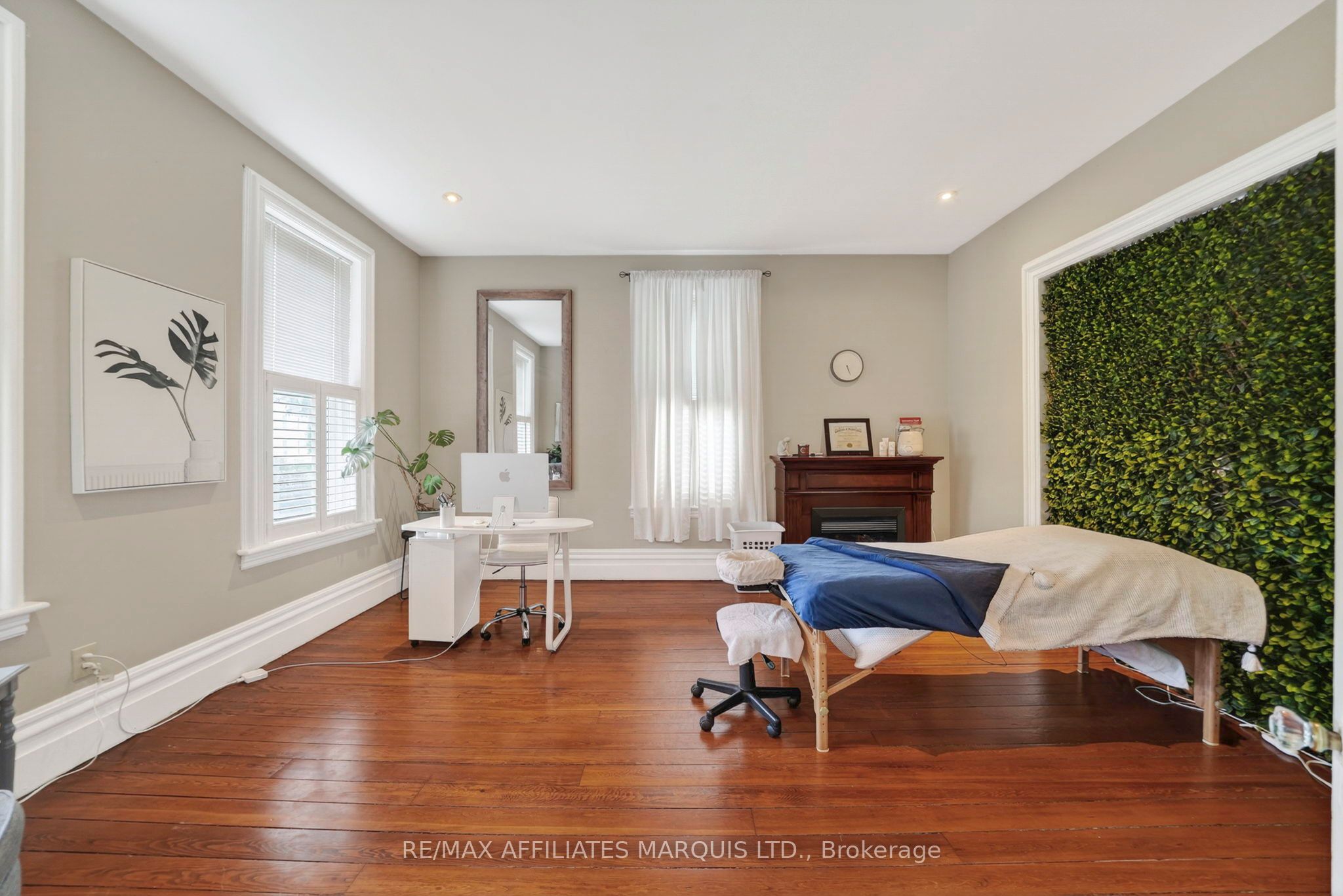 105 5th Street E Property Photo 19