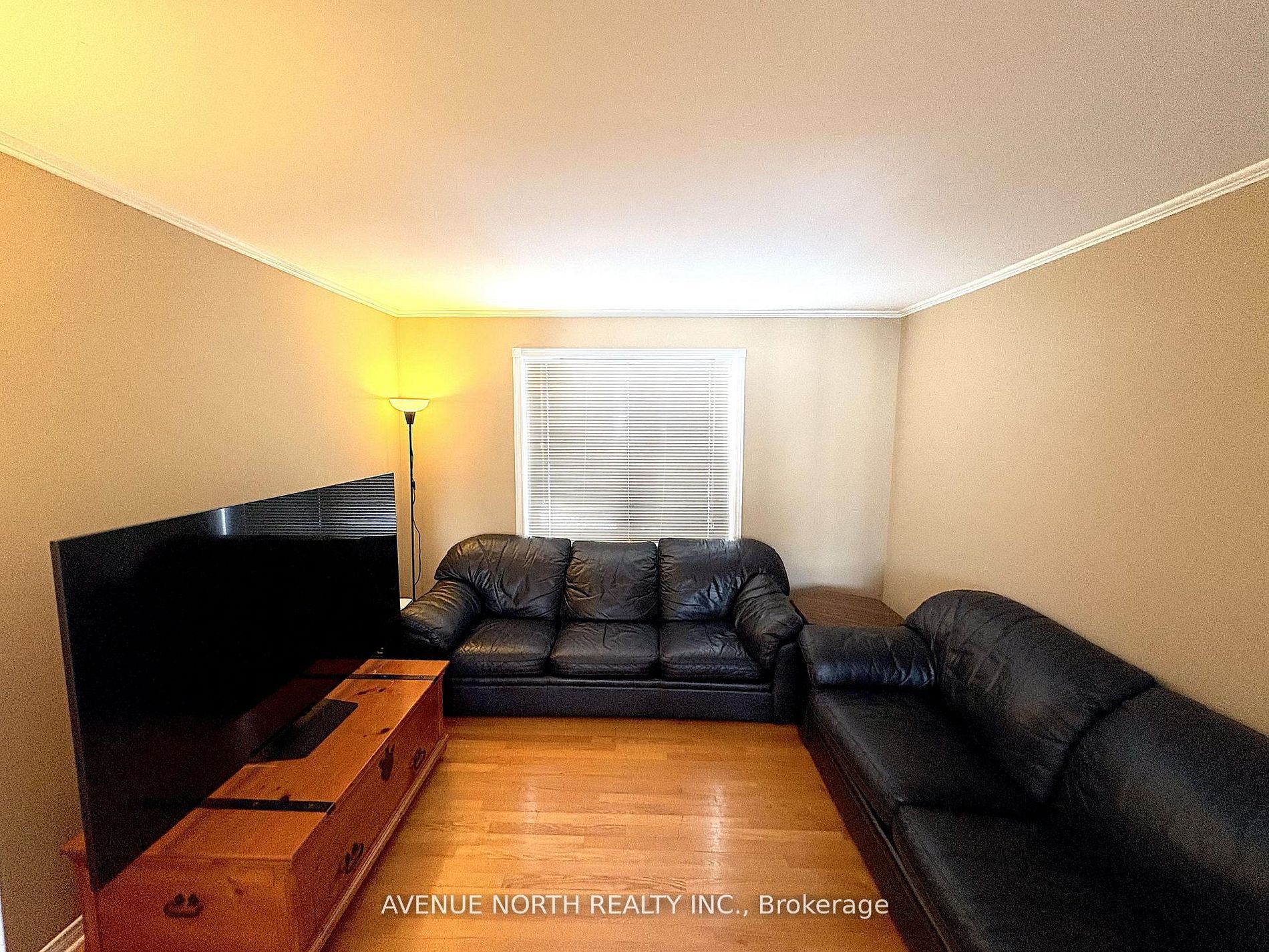 21 Pilon Street Property Photo 13
