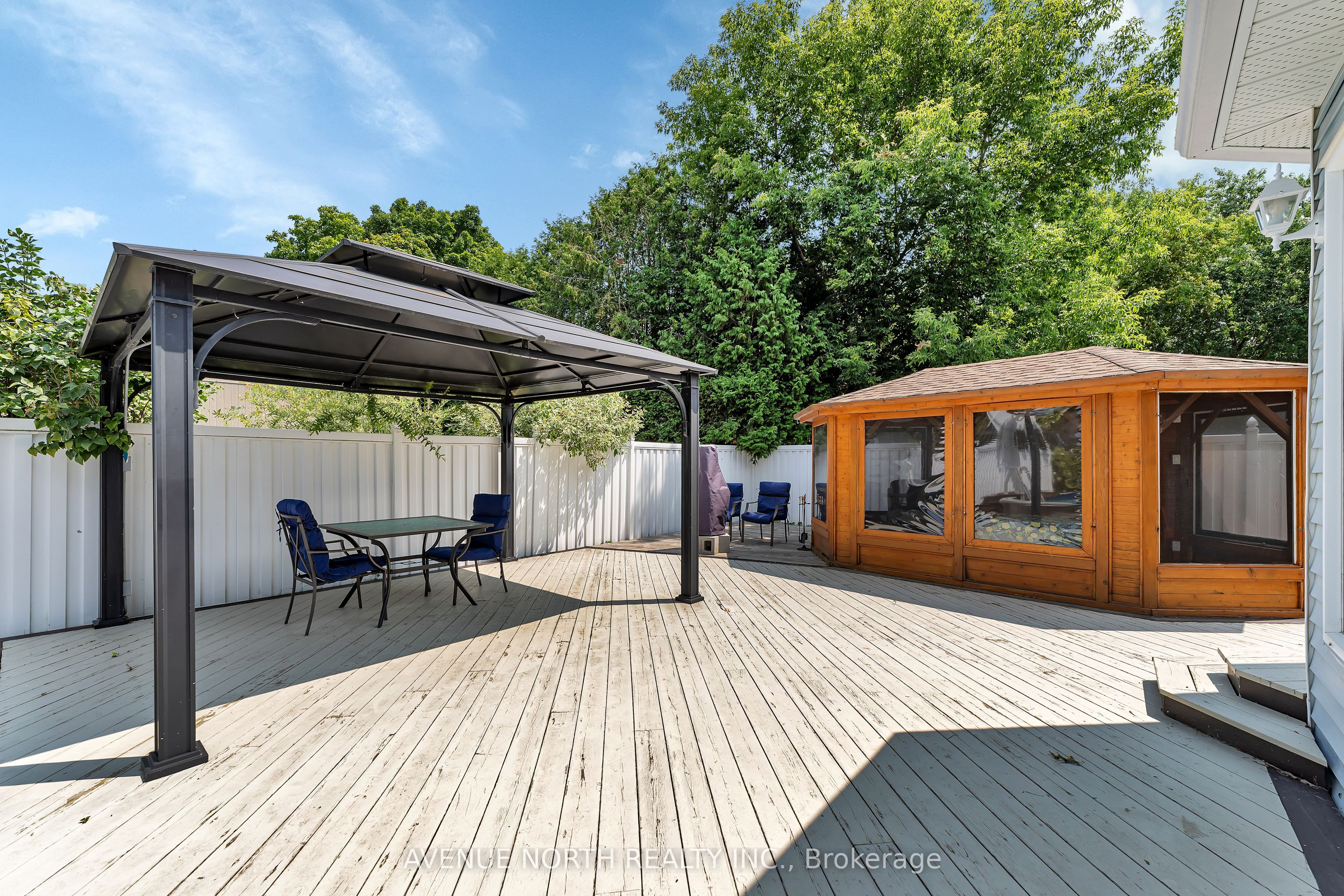 21 Pilon Street Property Photo 23