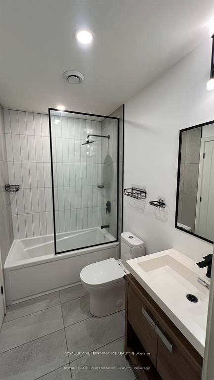 189 Unit A Stanley Avenue Property Photo 11