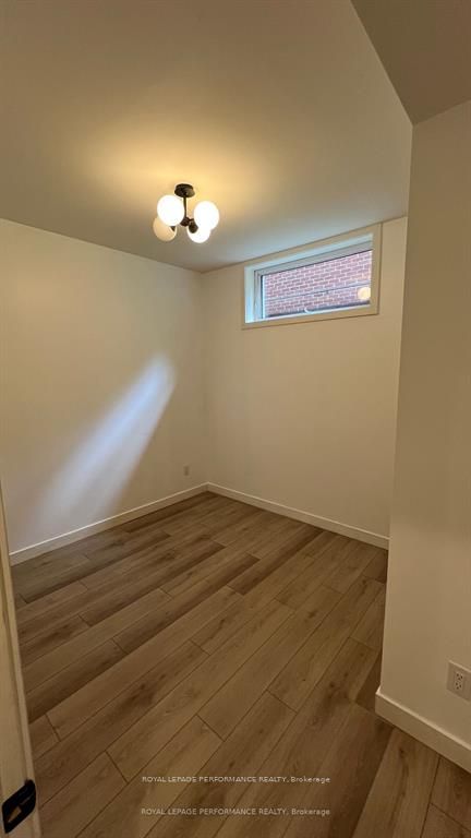 189 Unit A Stanley Avenue Property Photo 13