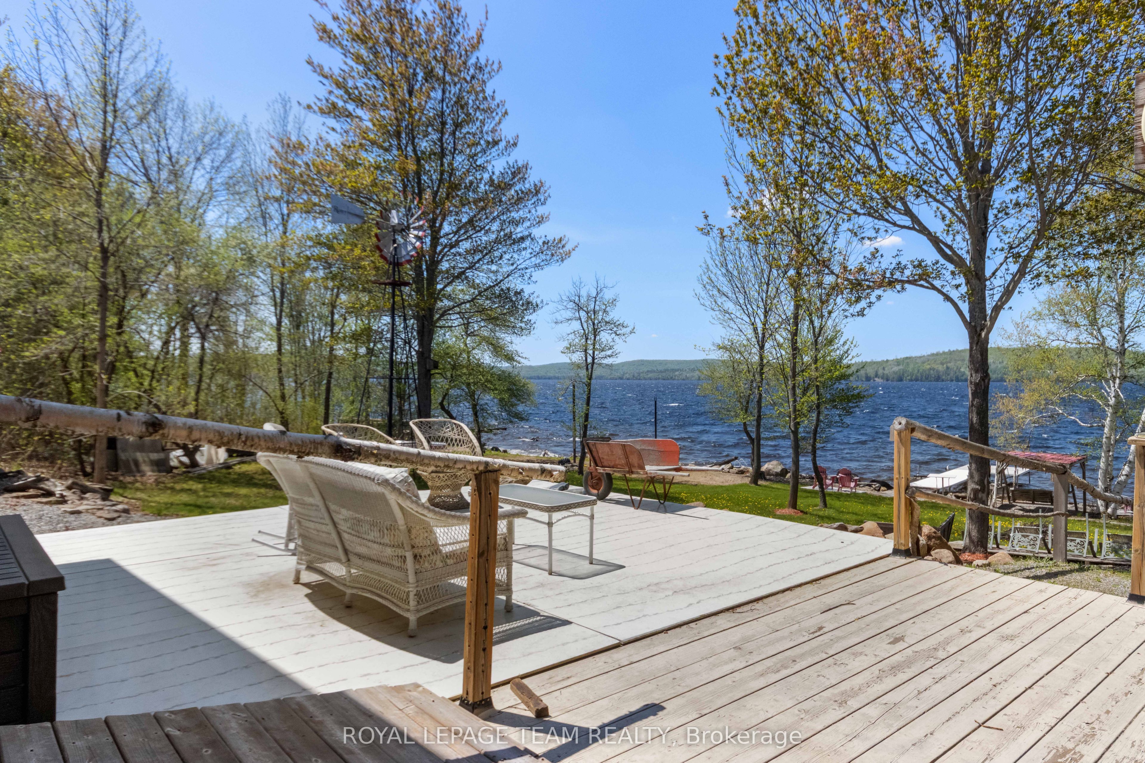 697 Curtiss Road Property Photo 1