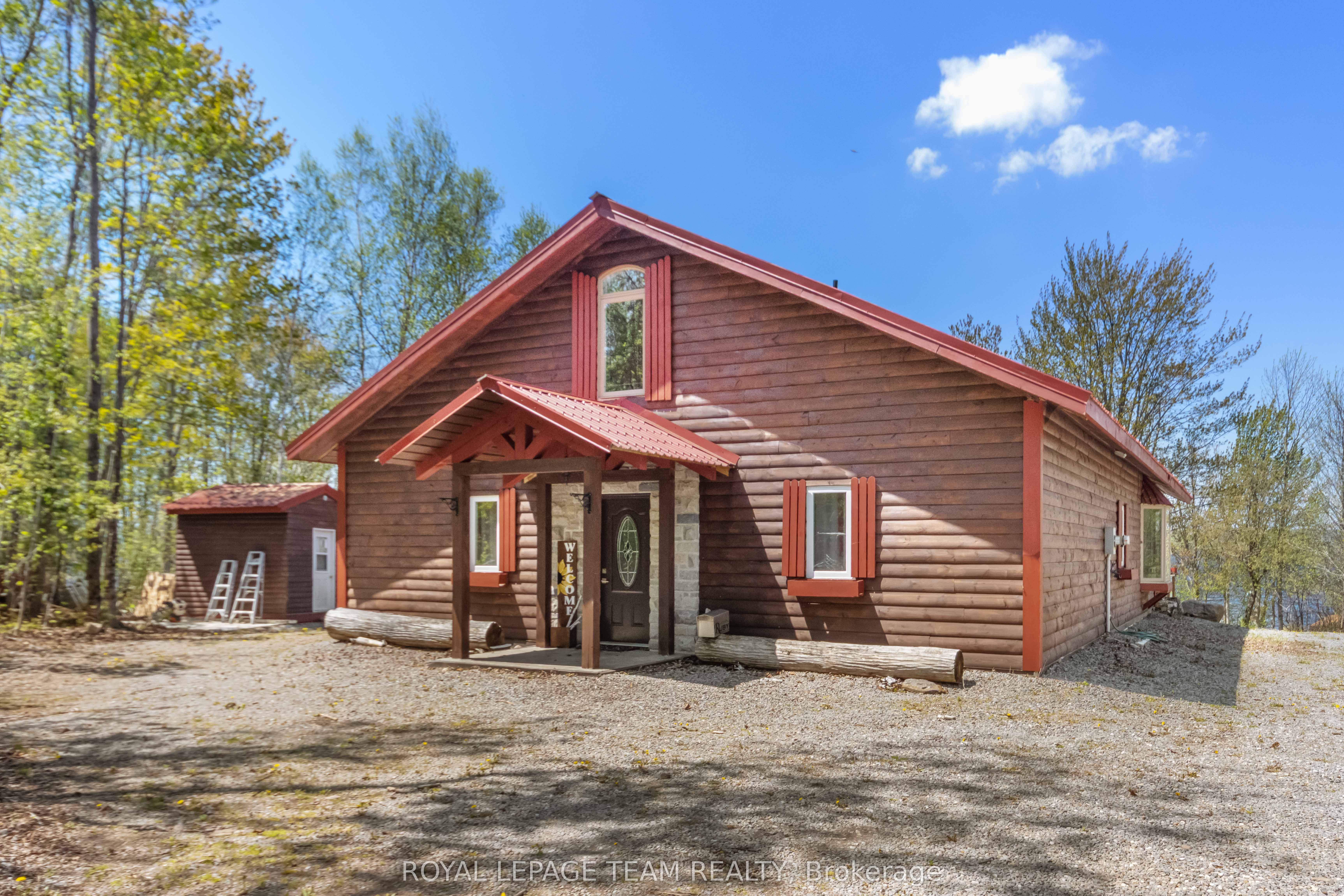 697 Curtiss Road Property Photo 3