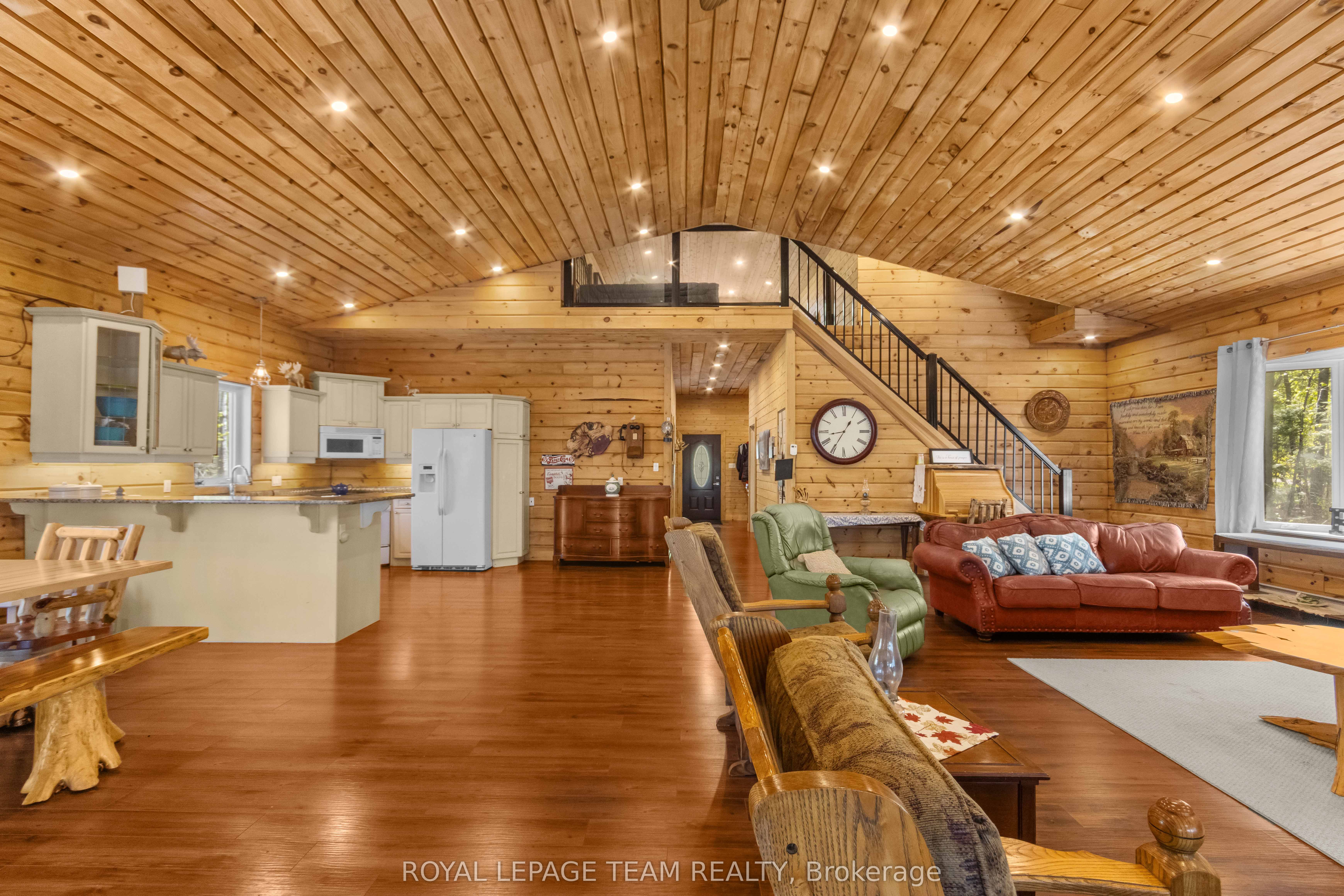 697 Curtiss Road Property Photo 12