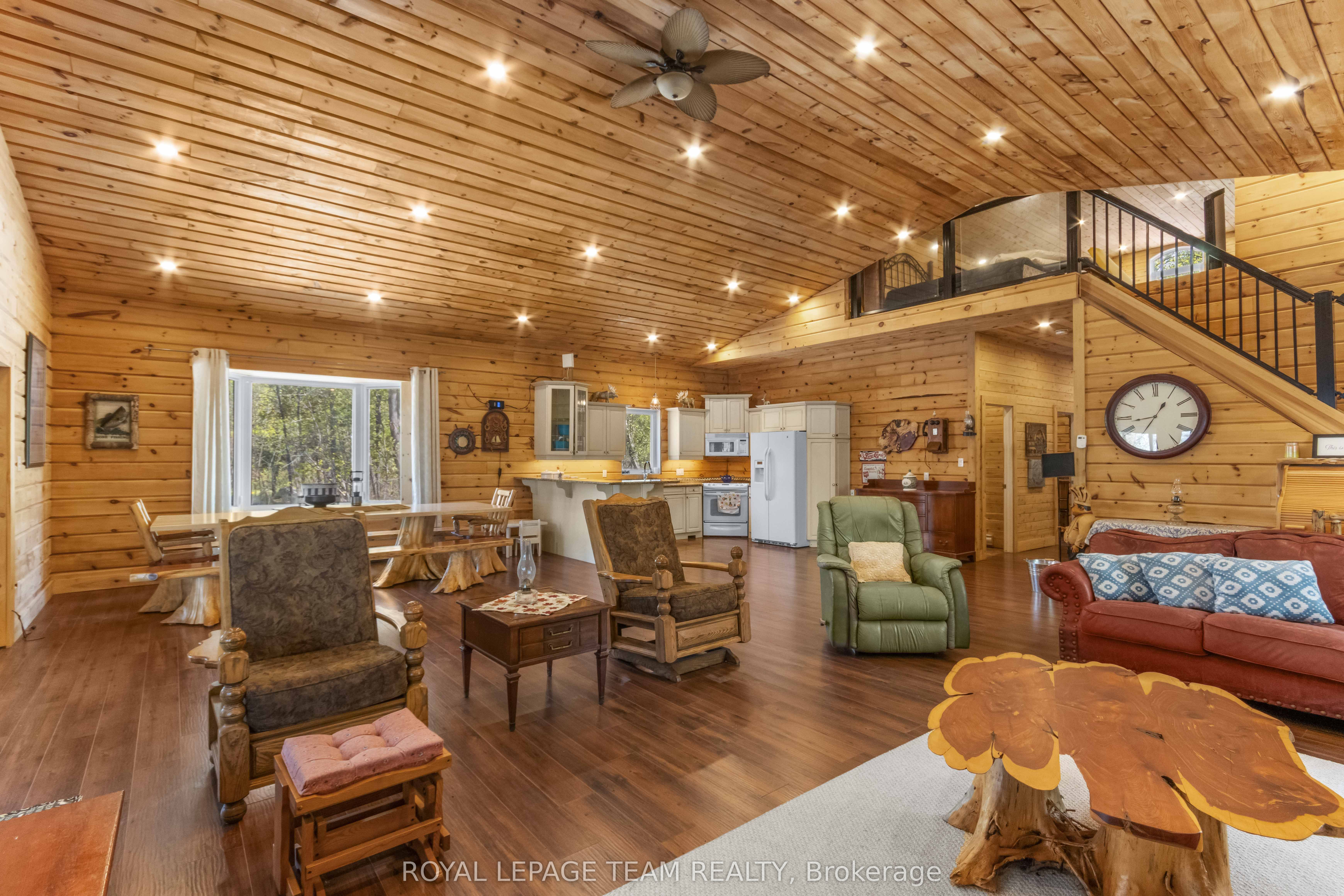 697 Curtiss Road Property Photo 13