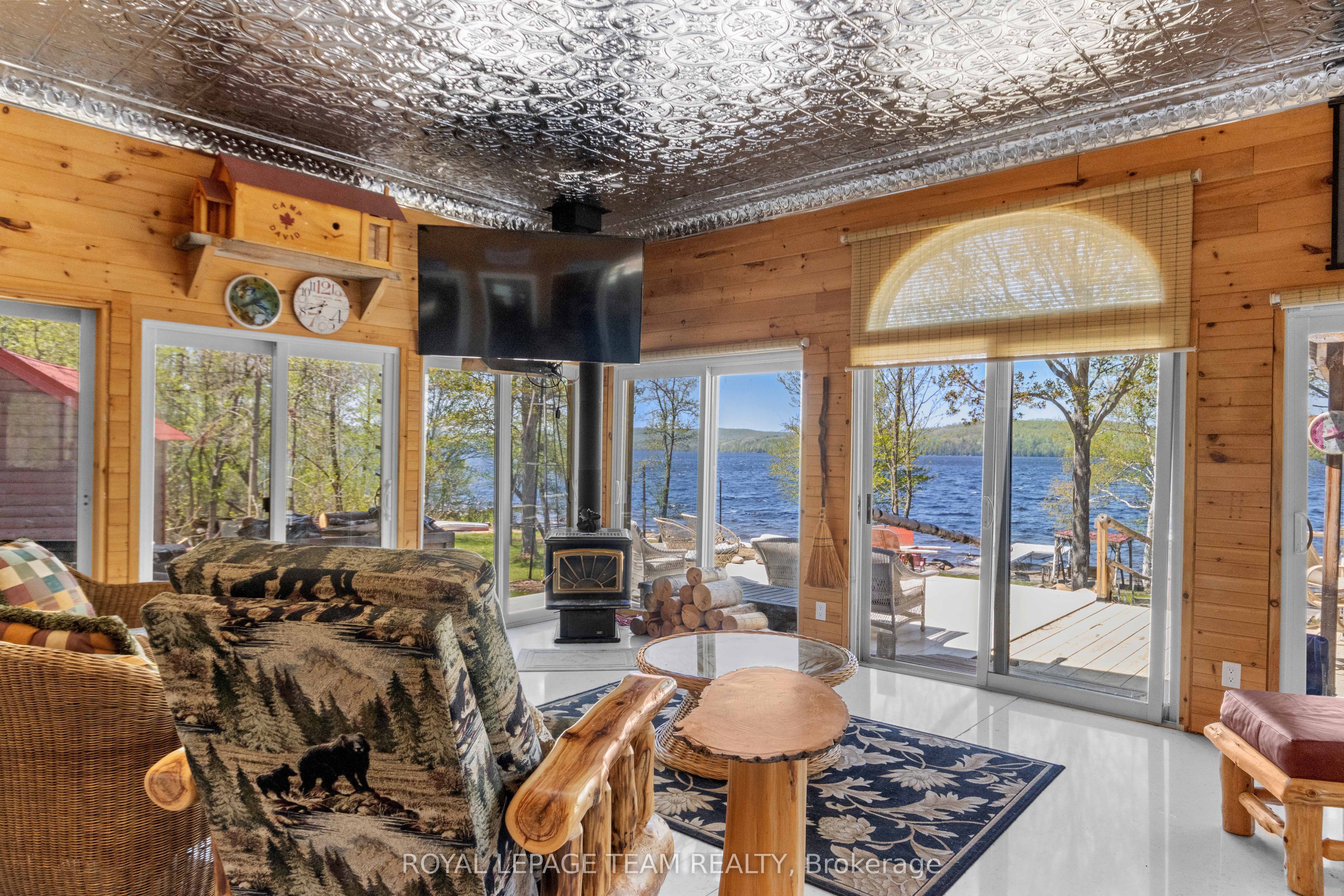 697 Curtiss Road Property Photo 30