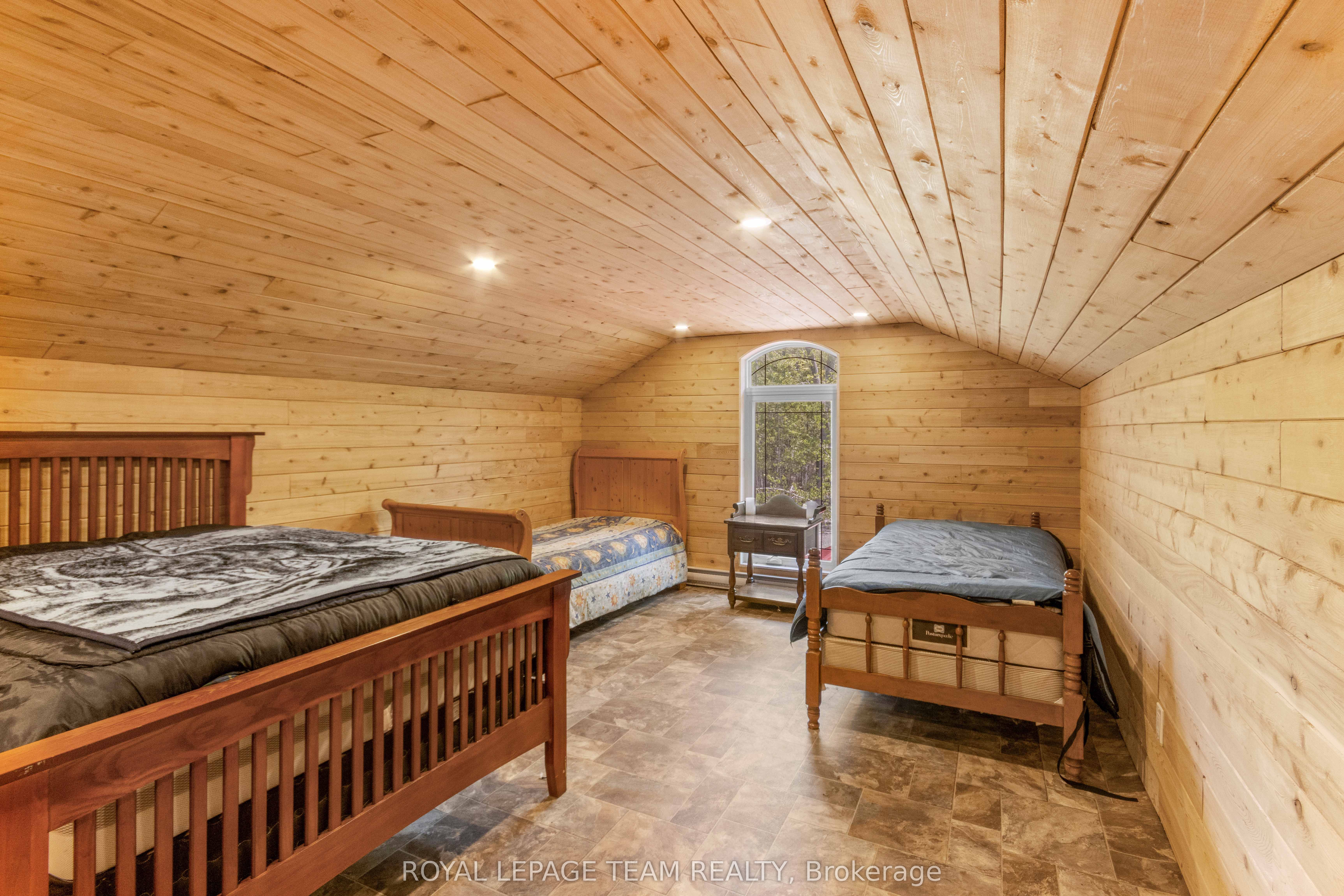 697 Curtiss Road Property Photo 37