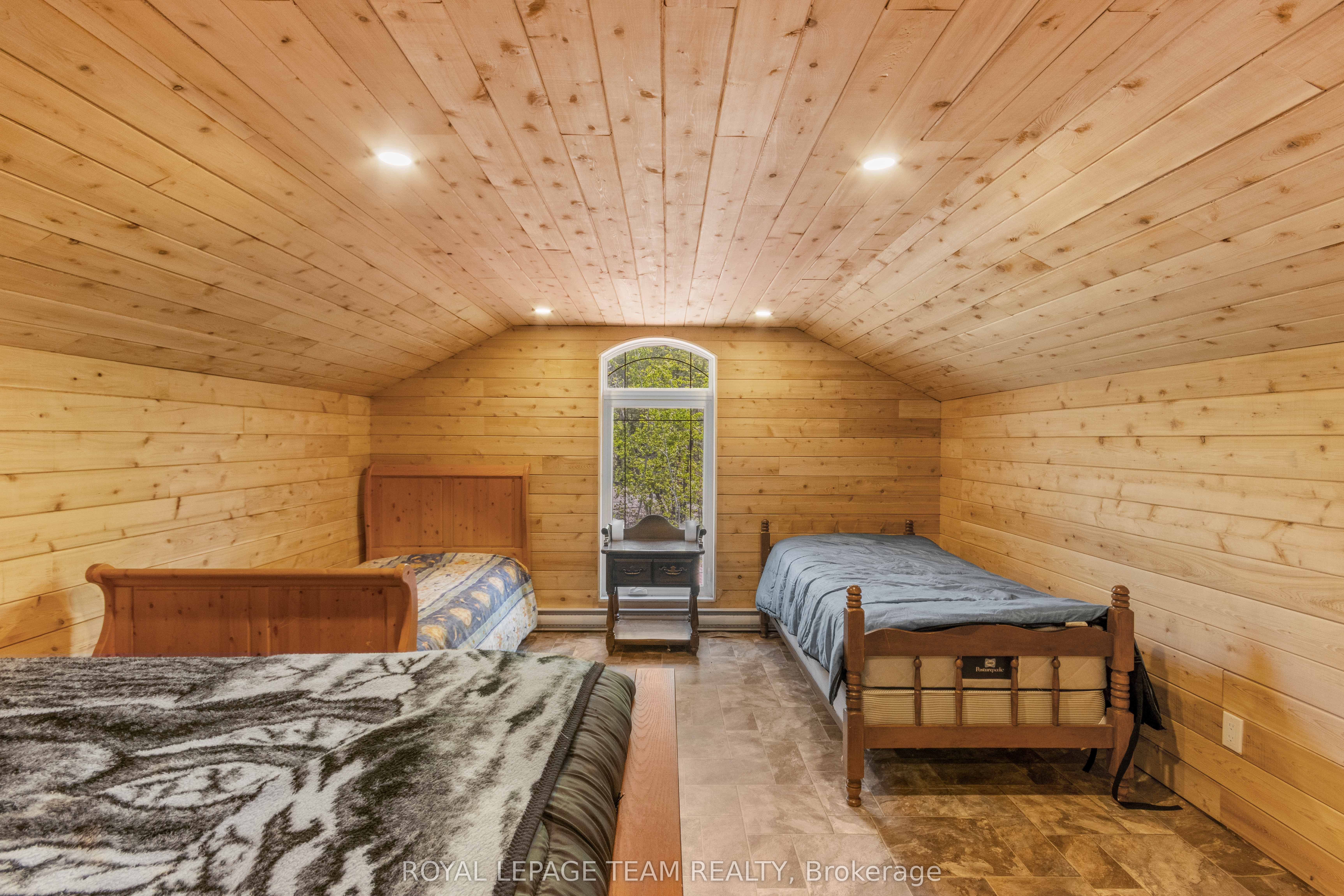 697 Curtiss Road Property Photo 38