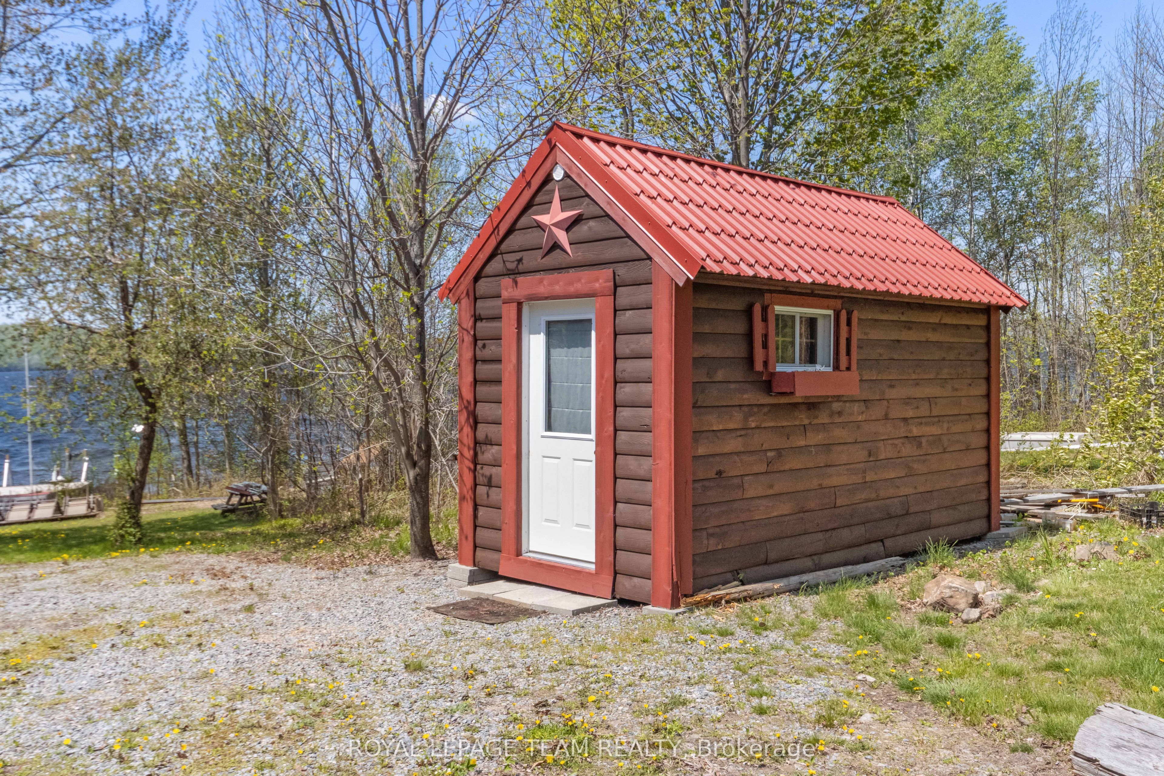 697 Curtiss Road Property Photo 48