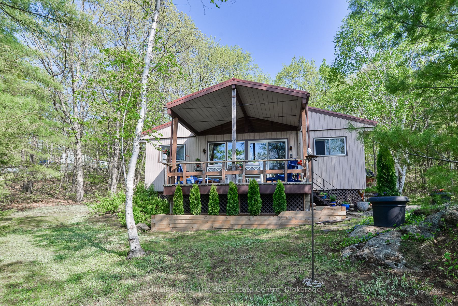 1319 West Lions Head Road Property Photo 6