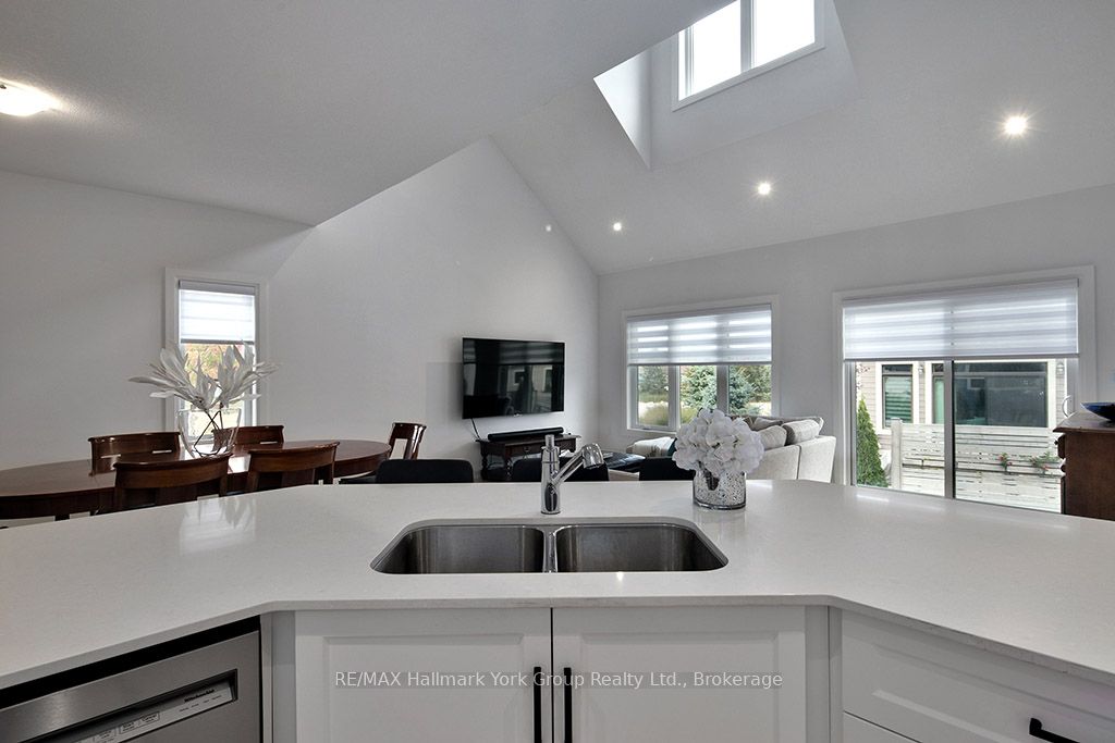 101 Clippers Lane Property Photo 22