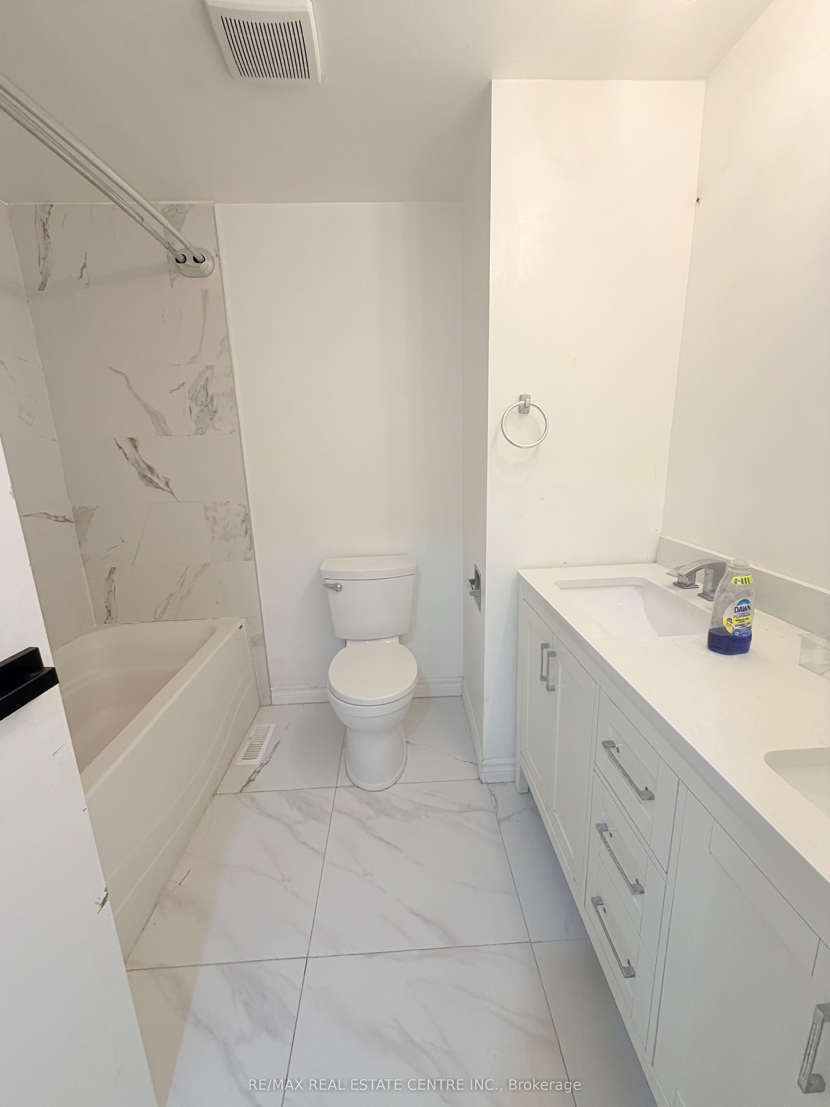 245 Heritage Drive Property Photo 12