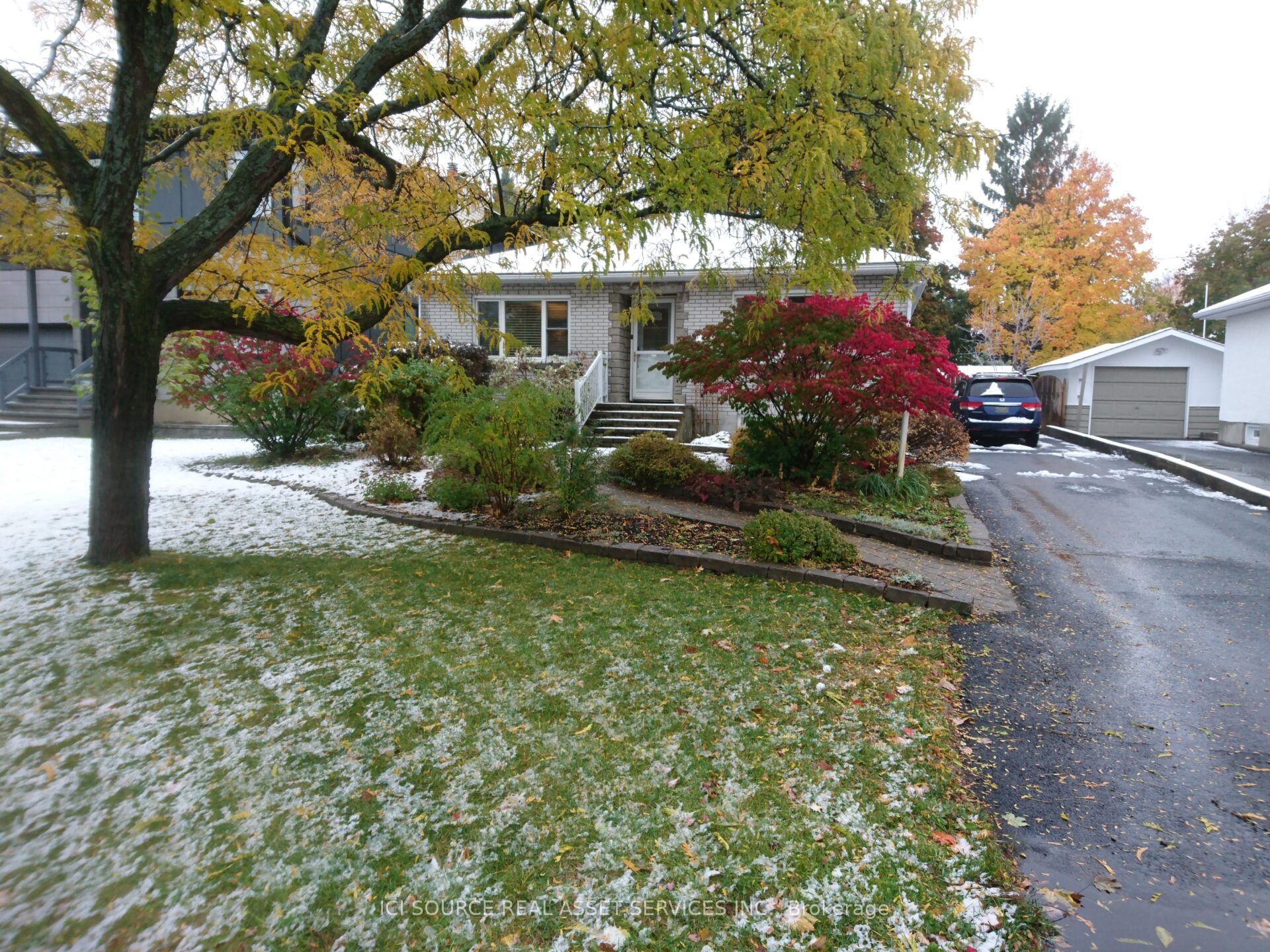 312 Mountbatten Avenue Property Photo 1