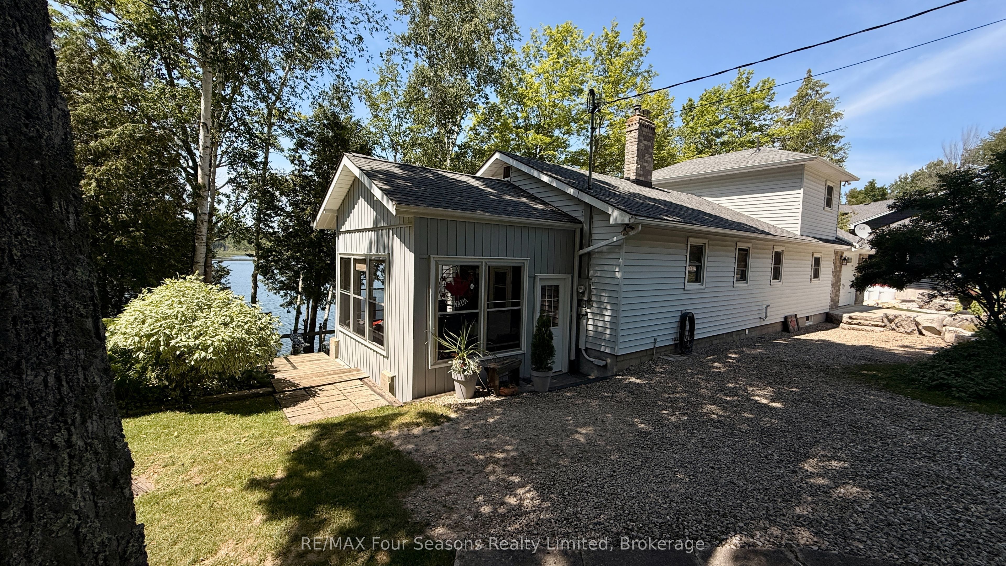 52 Shore Drive Property Photo 1
