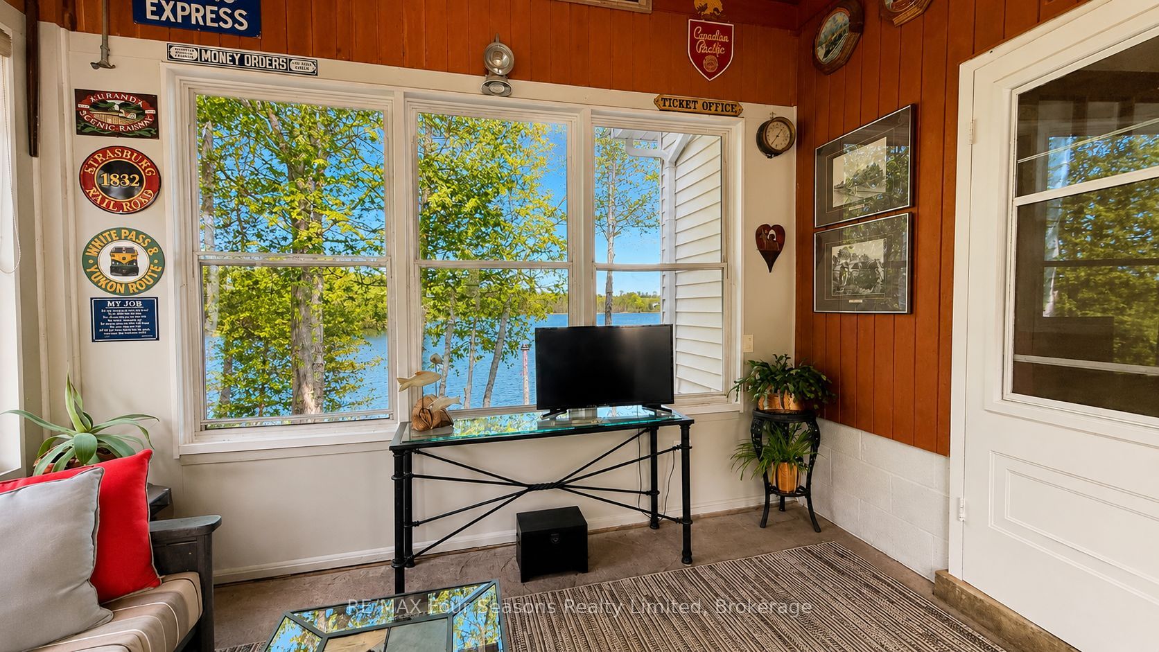 52 Shore Drive Property Photo 7