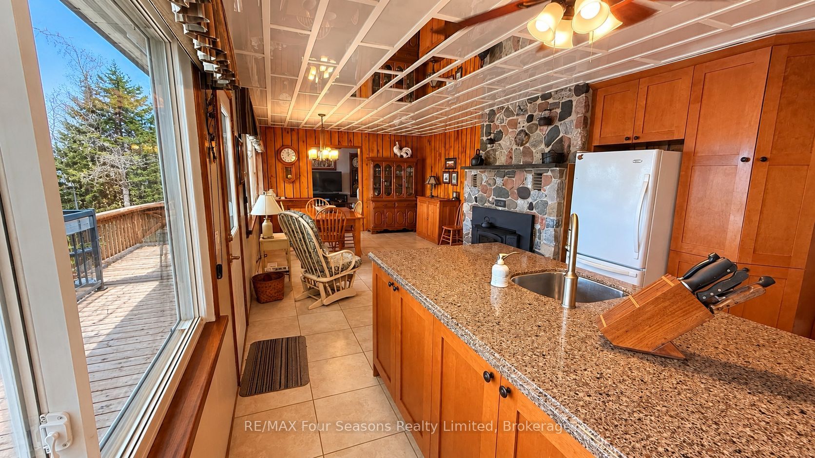 52 Shore Drive Property Photo 11