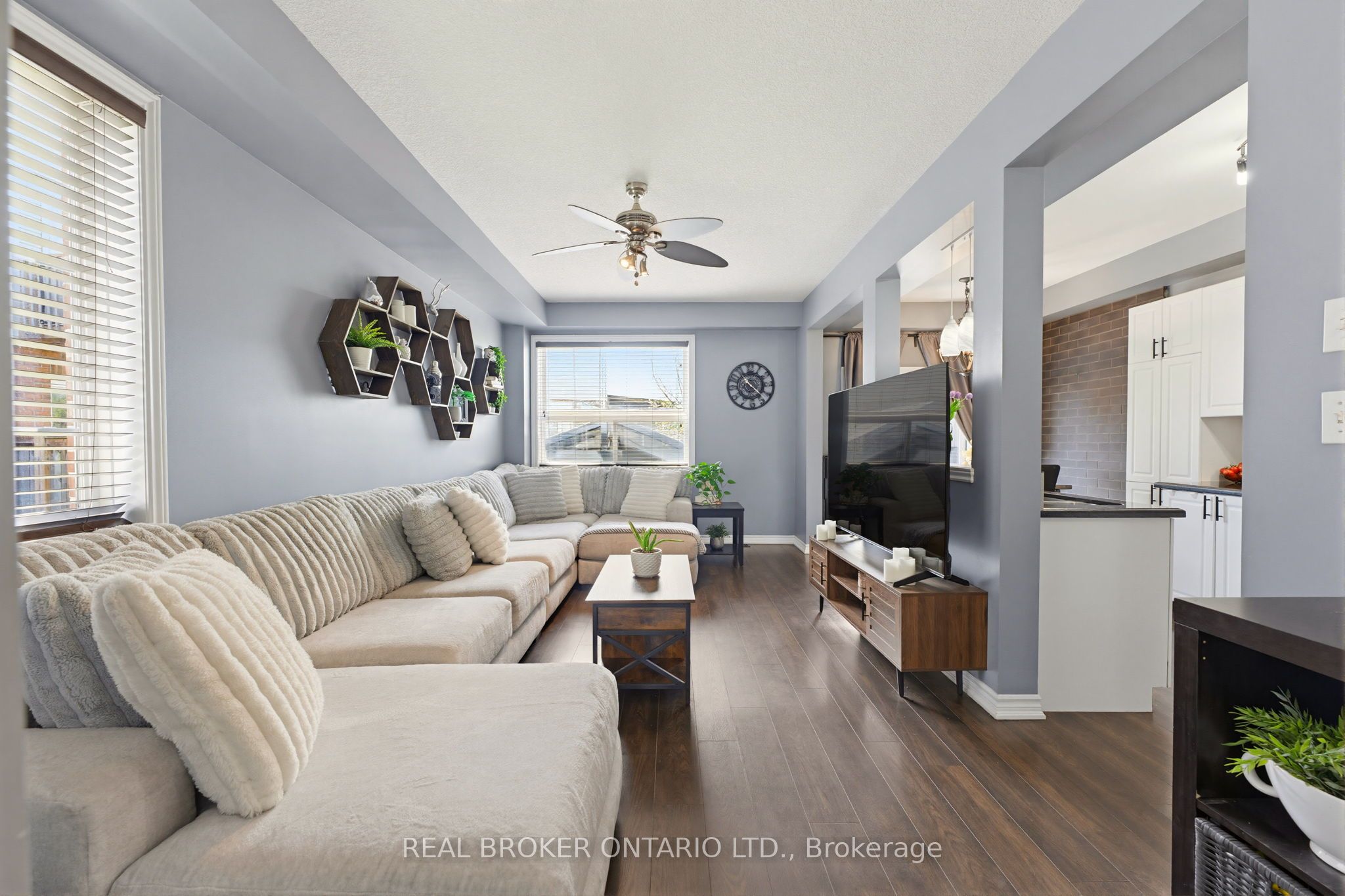 100 Chester Drive 16 Property Photo 13
