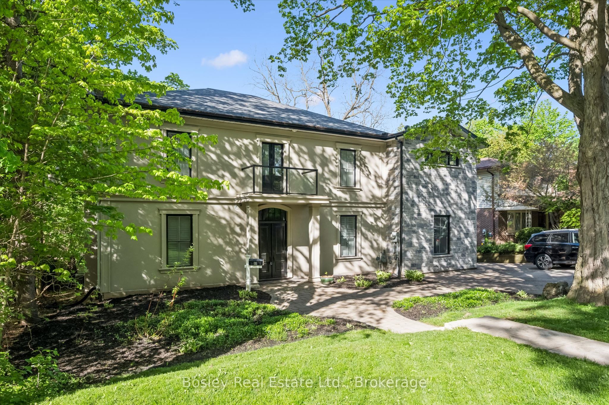 80 Queen Street Property Photo 1