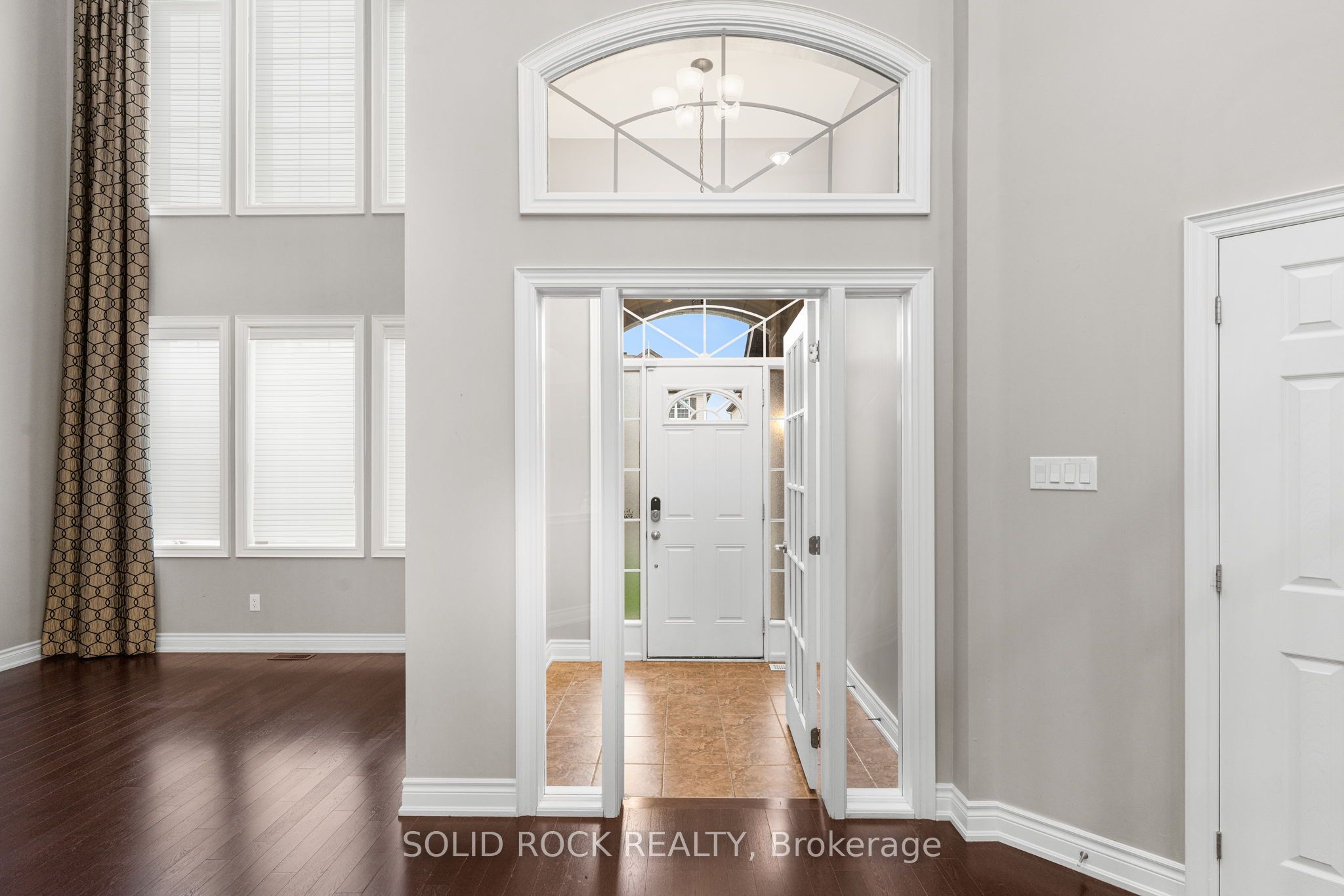 347 Bamburgh Way Property Photo 3