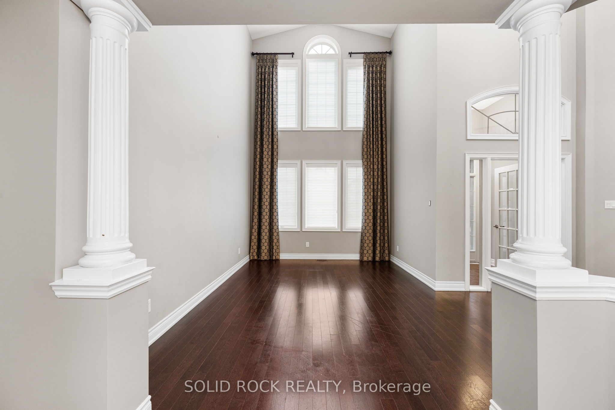 347 Bamburgh Way Property Photo 5