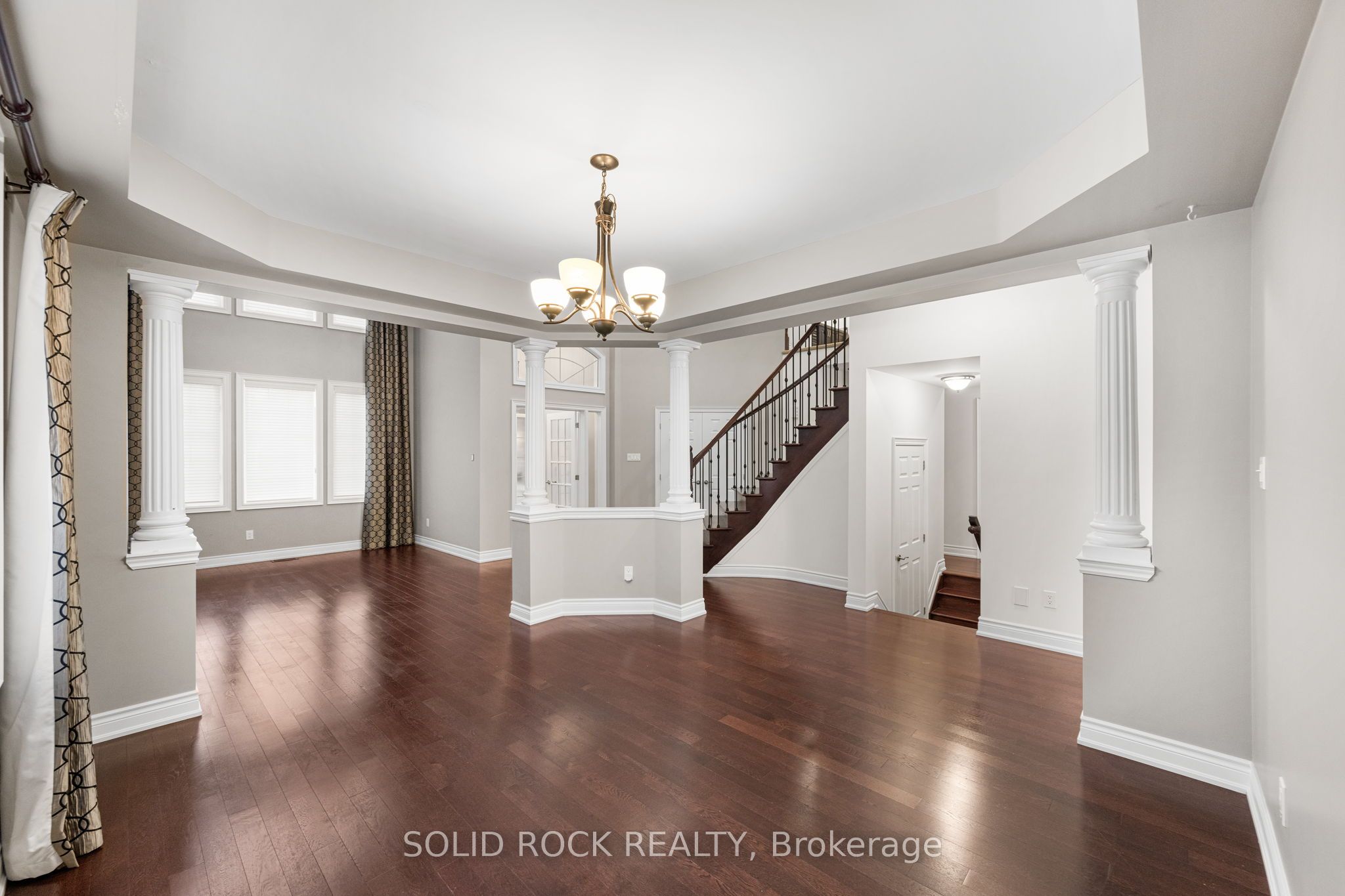 347 Bamburgh Way Property Photo 7