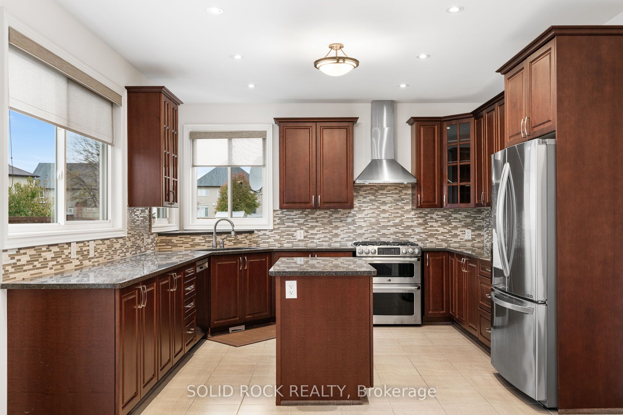 347 Bamburgh Way Property Photo 9