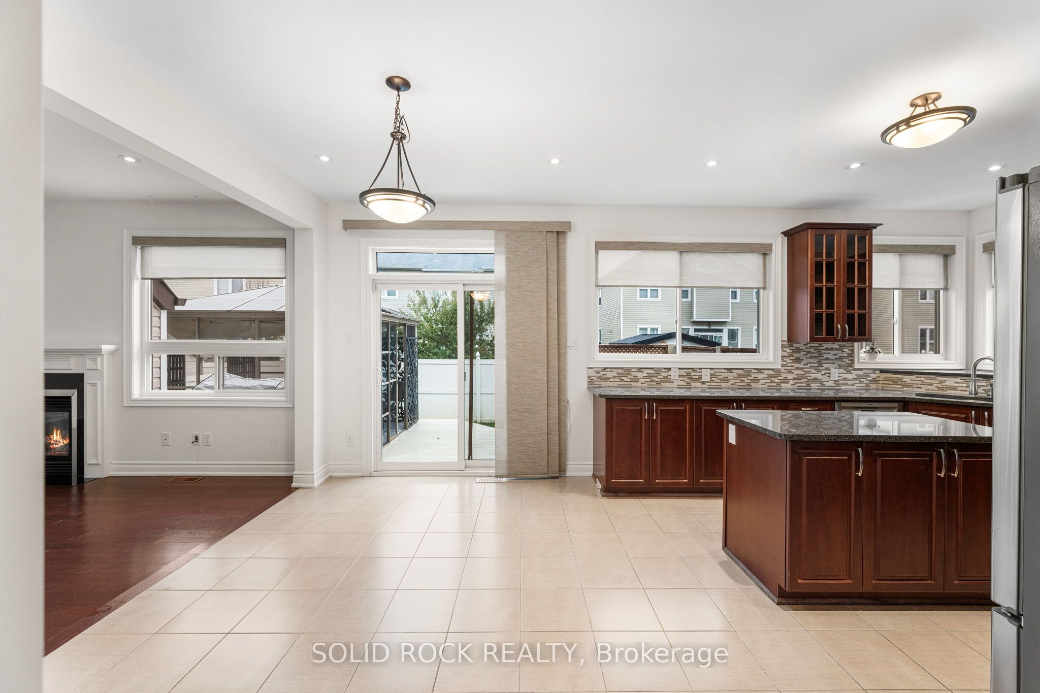 347 Bamburgh Way Property Photo 11