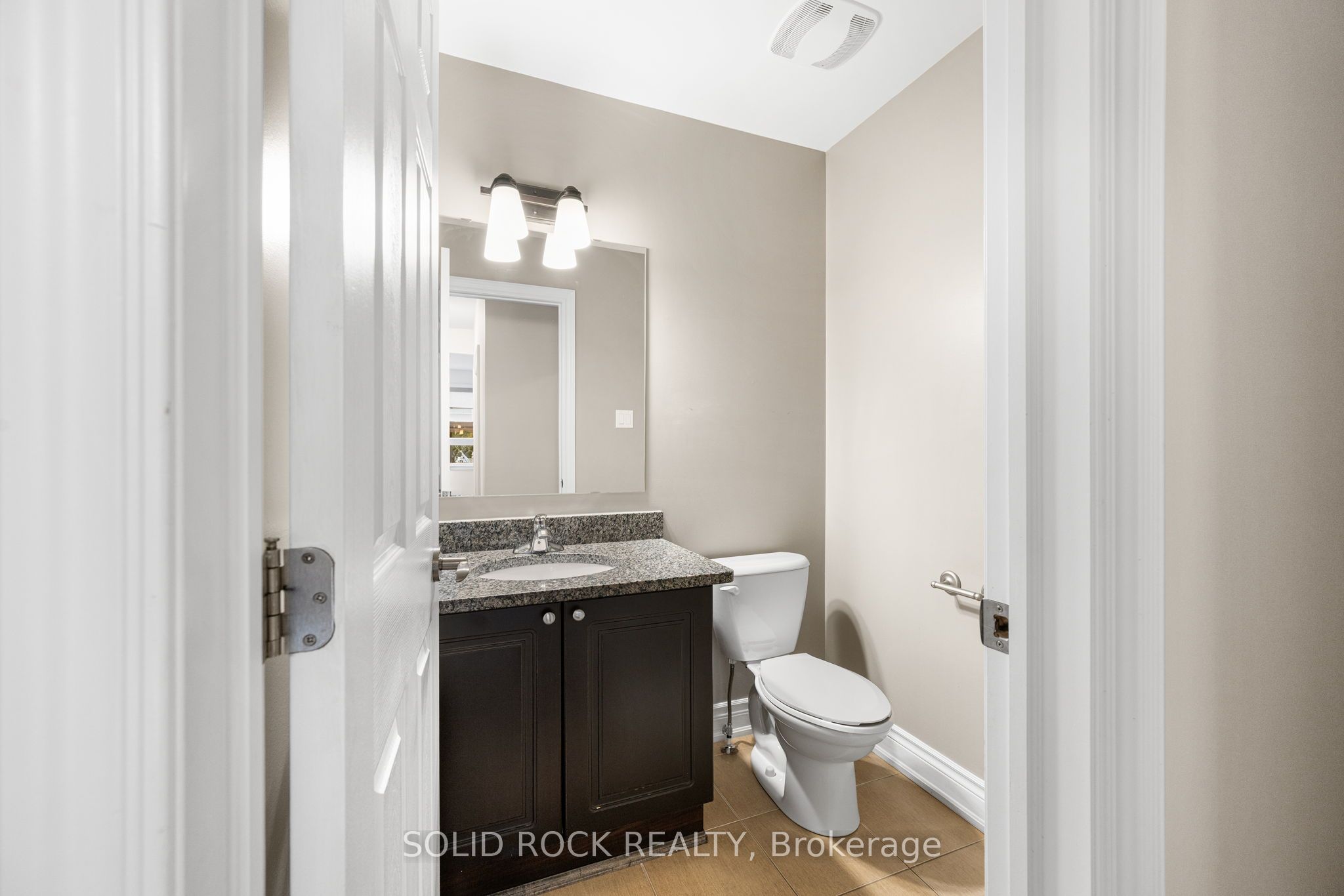 347 Bamburgh Way Property Photo 17