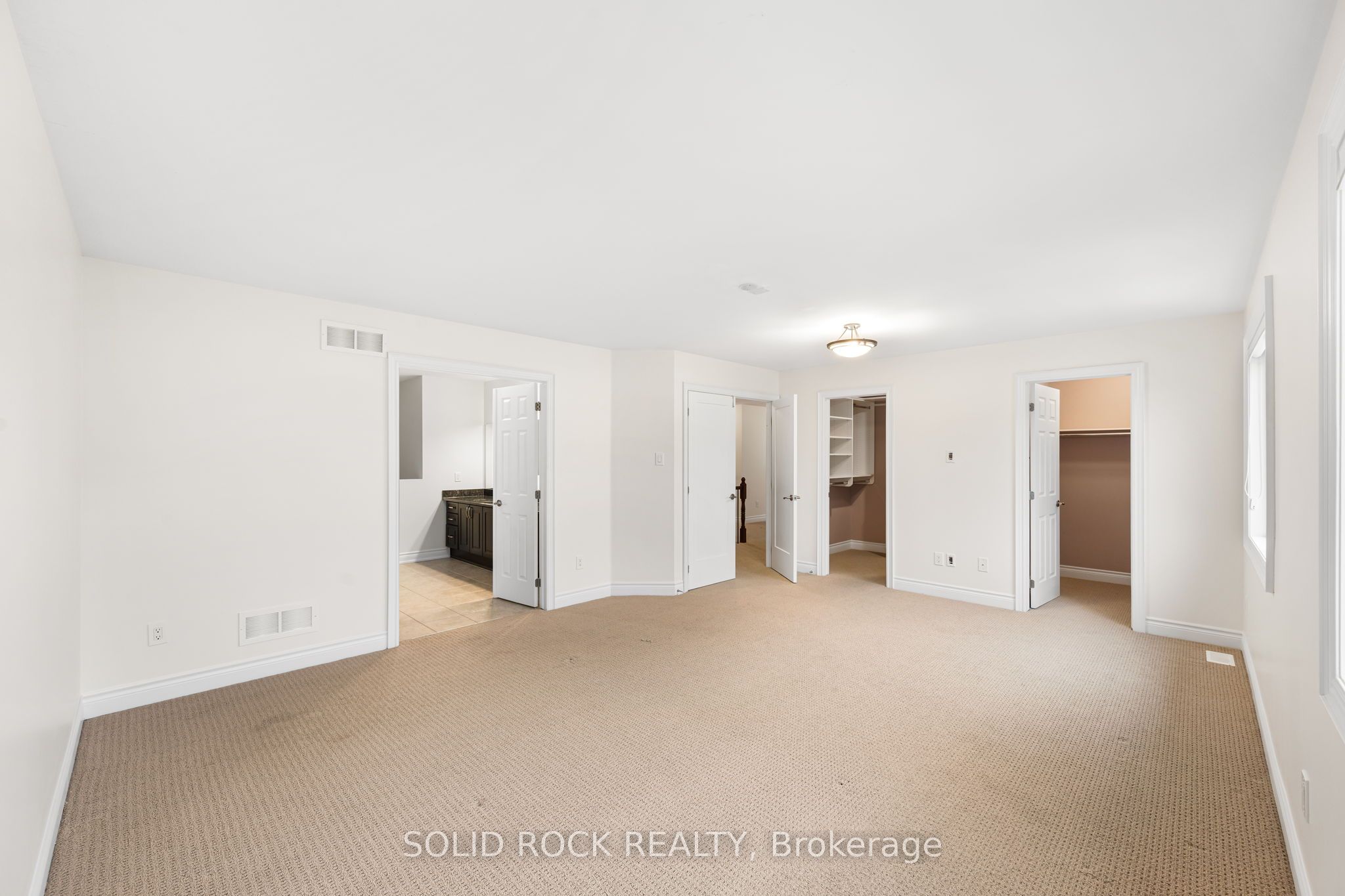 347 Bamburgh Way Property Photo 26