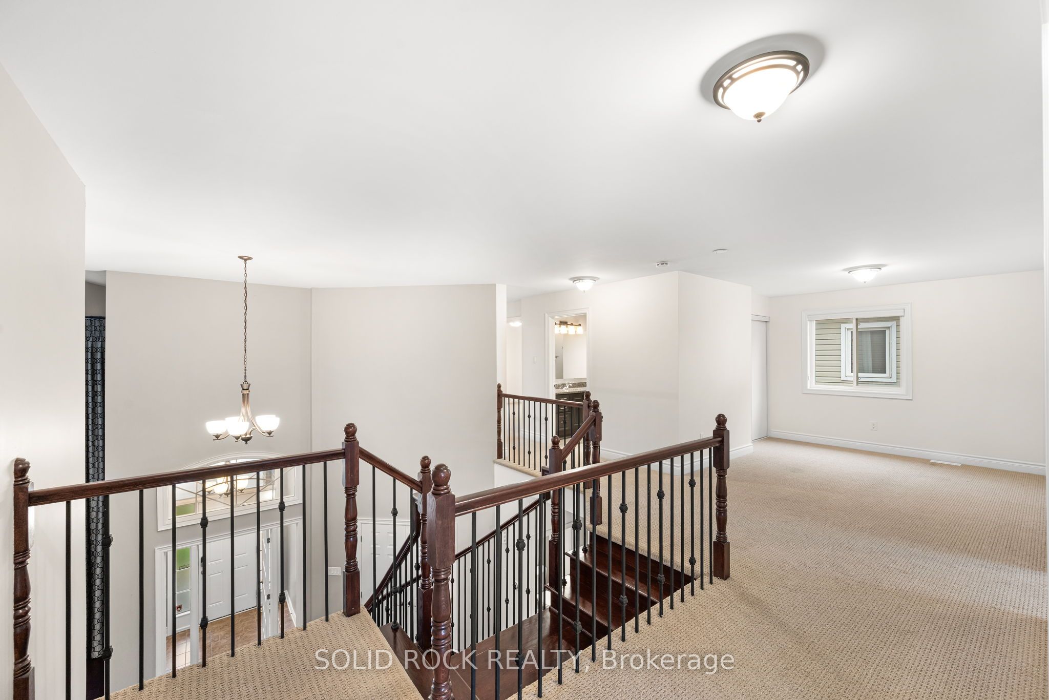 347 Bamburgh Way Property Photo 29